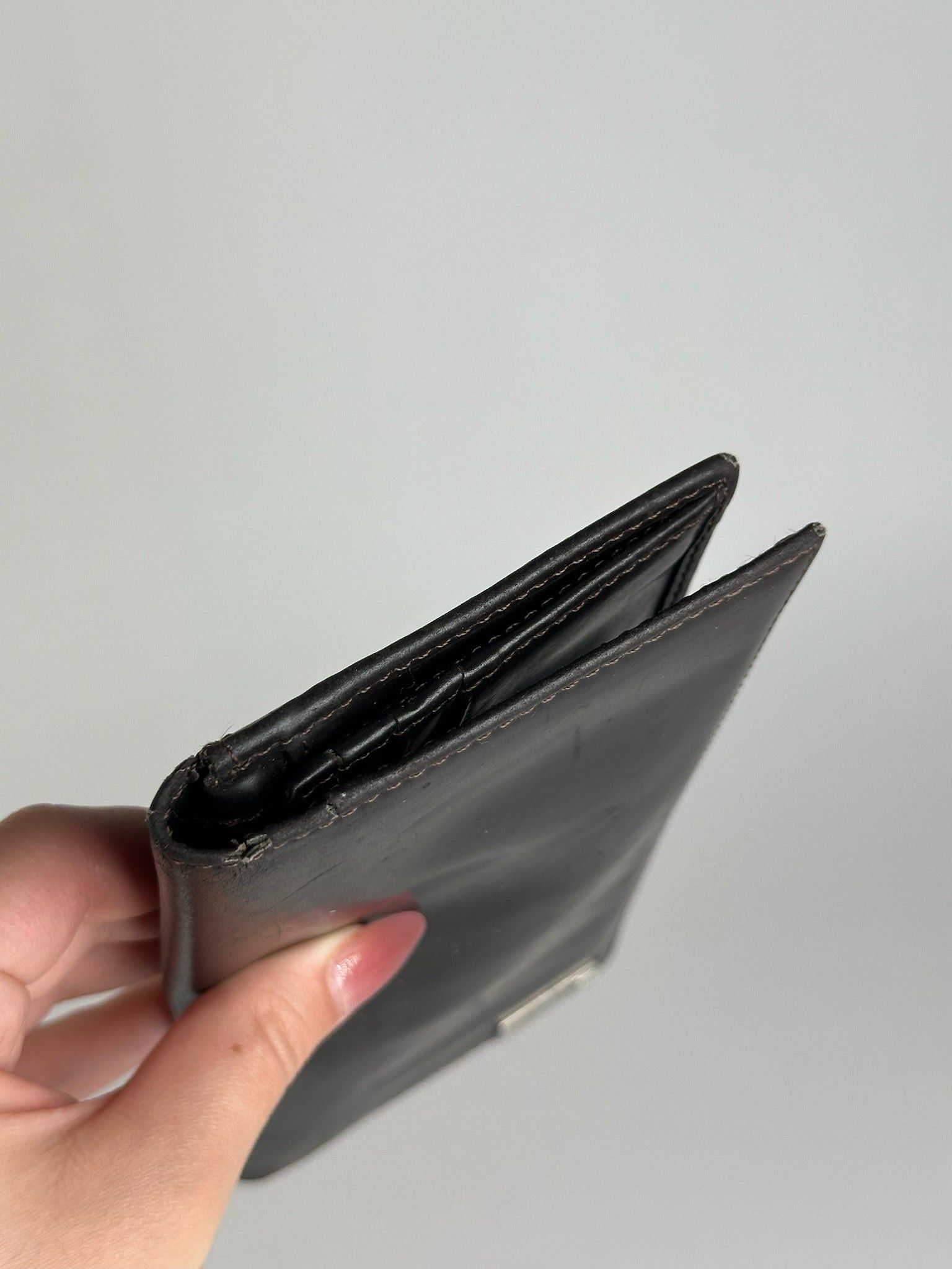 Givenchy Vintage leather ID holder black Size ONE SIZE - 9 Thumbnail