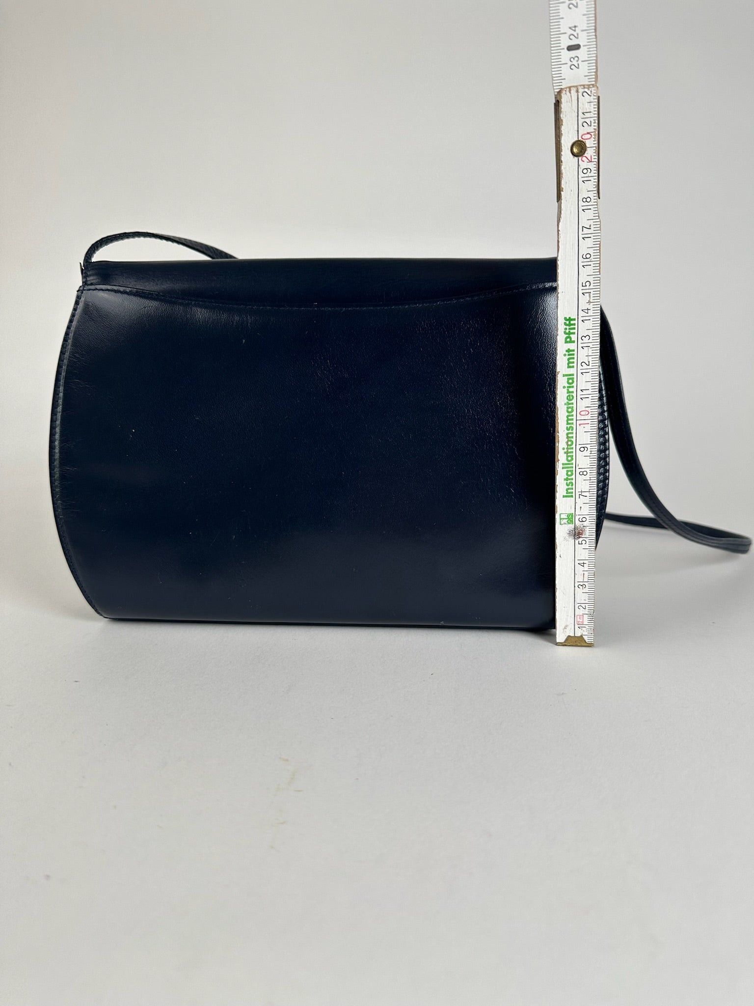Givenchy Vintage 4G Leather Bag Navy Size ONE SIZE - 12 Thumbnail