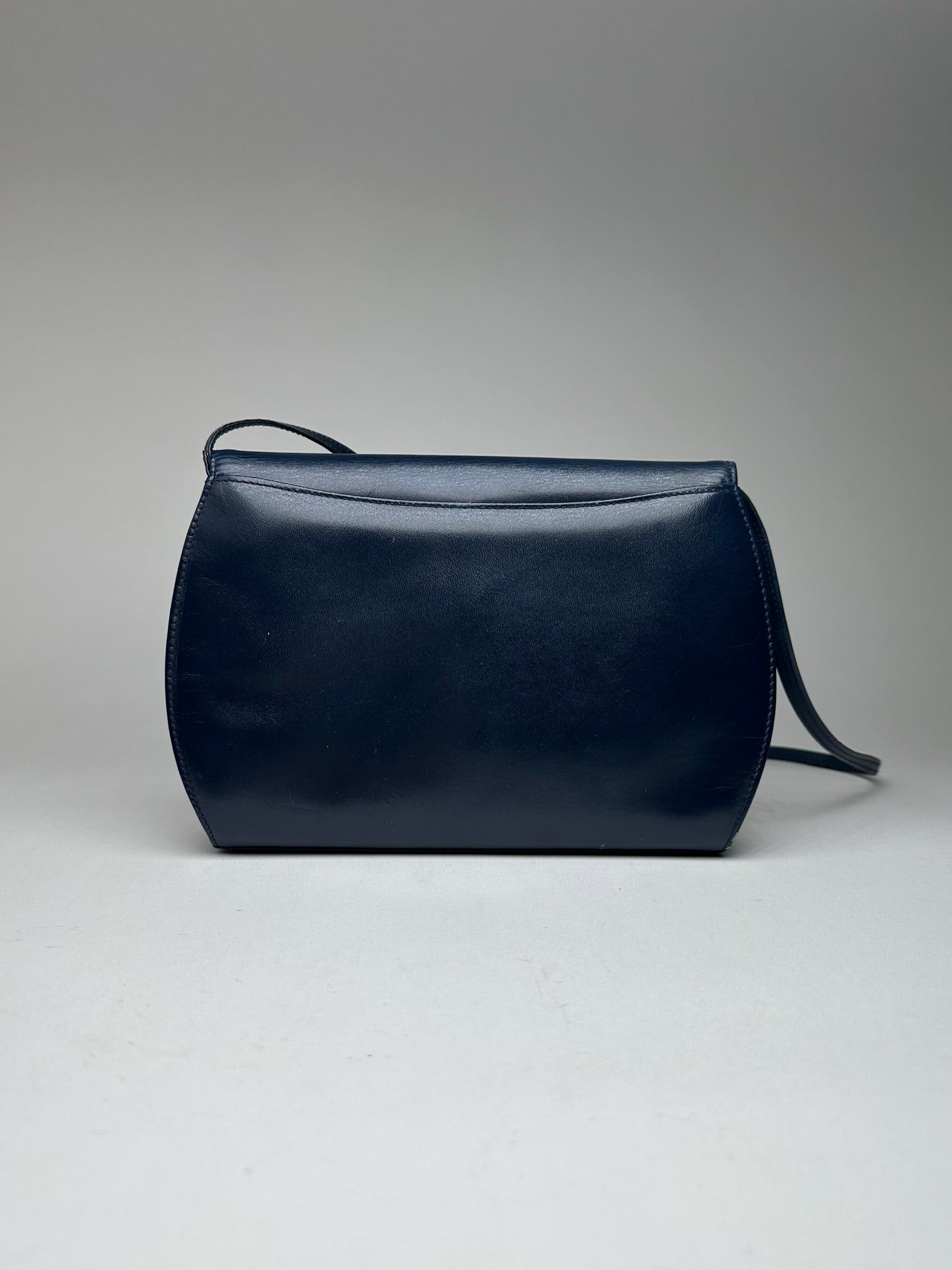 Givenchy Vintage 4G Leather Bag Navy Size ONE SIZE - 15 Thumbnail
