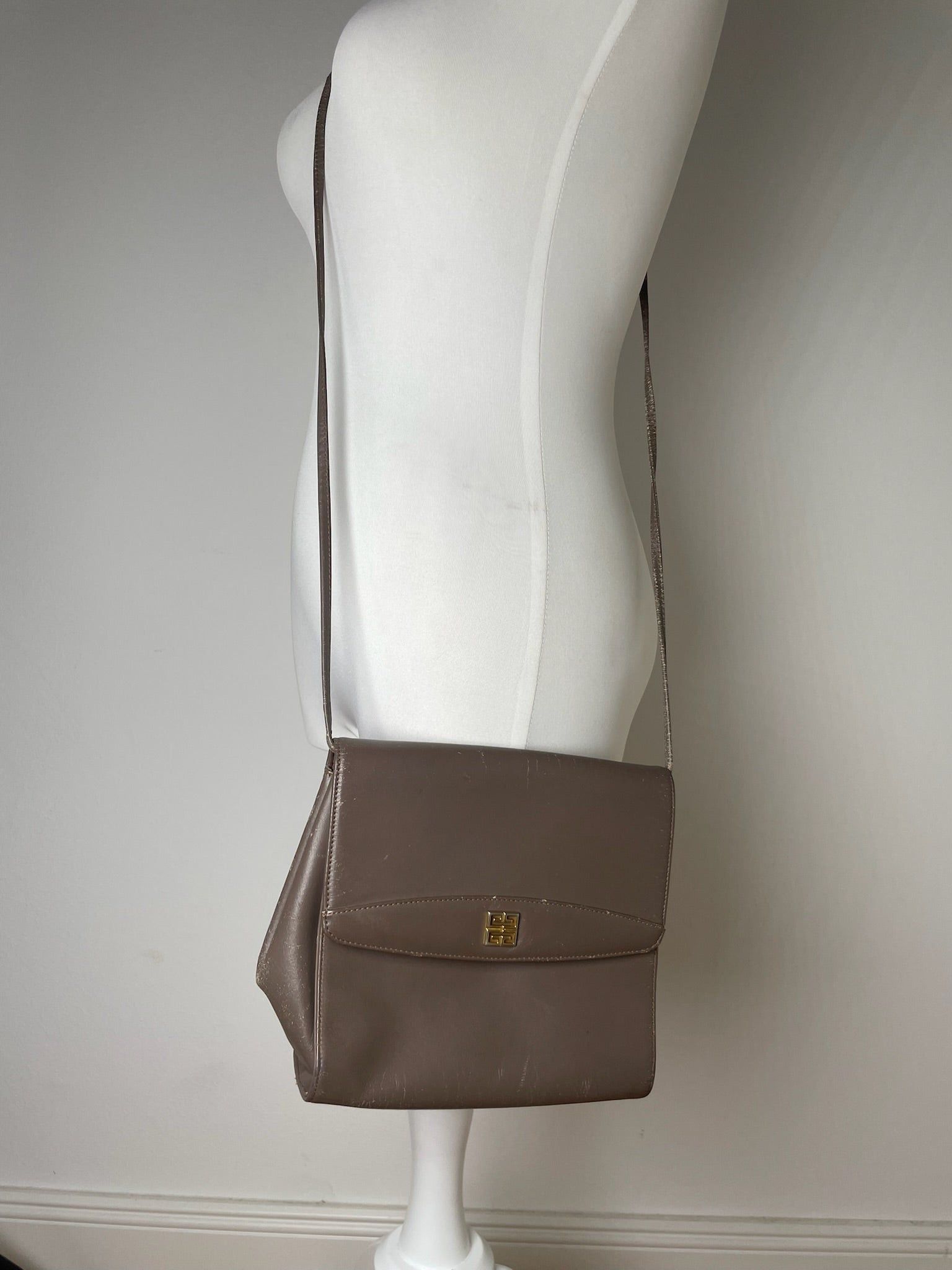 Givenchy Vintage 4G Leather Bag Brown Size ONE SIZE - 3 Thumbnail