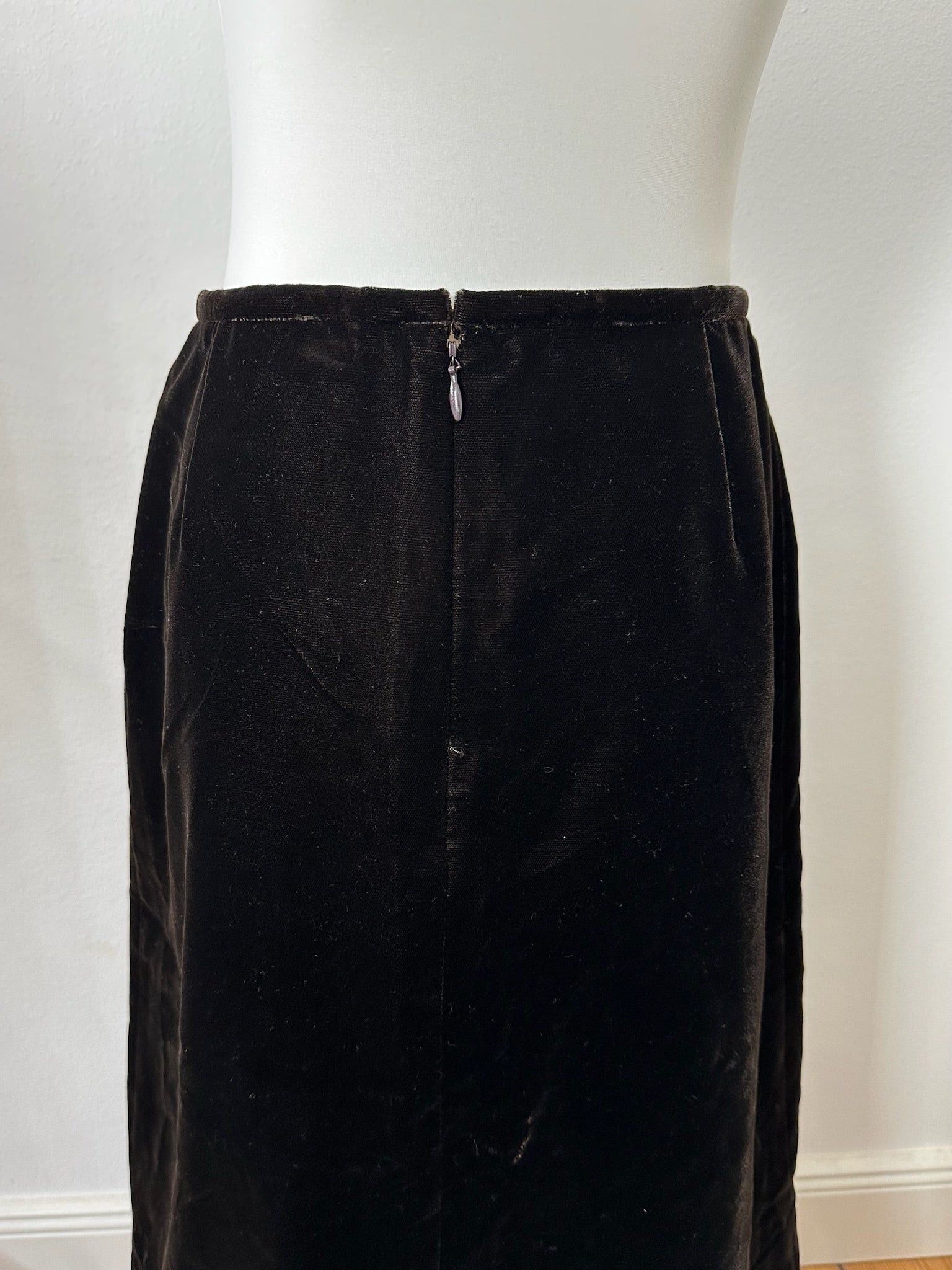 Givenchy Vintage Long Skirt Black Samt Size 27" / US 4 / IT 40 - 3 Thumbnail