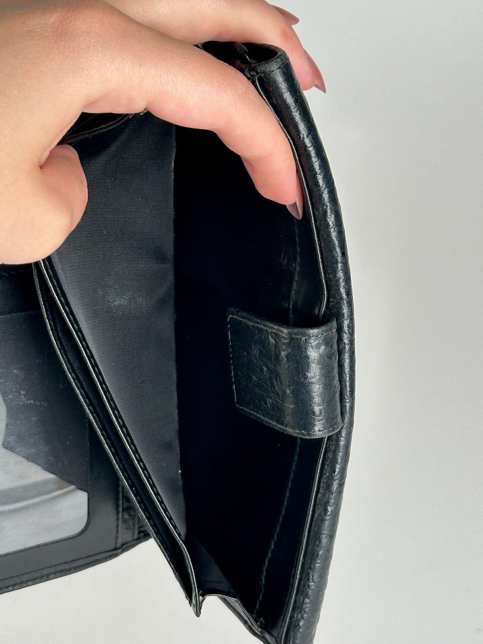 Givenchy Vintage Ostrich leather wallet black Size ONE SIZE - 7 Thumbnail
