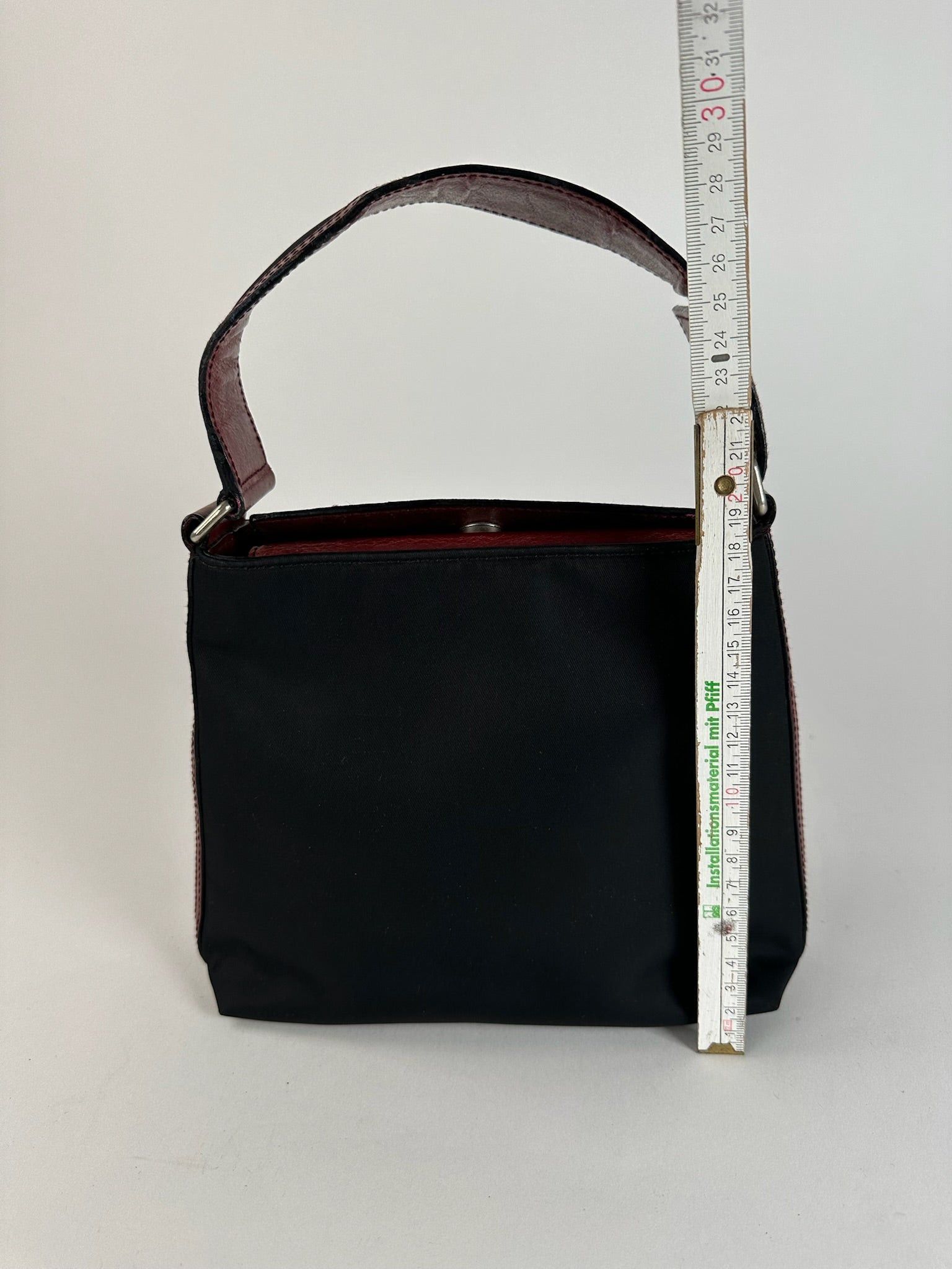 Givenchy Vintage Handbag Black red Size ONE SIZE - 9 Thumbnail