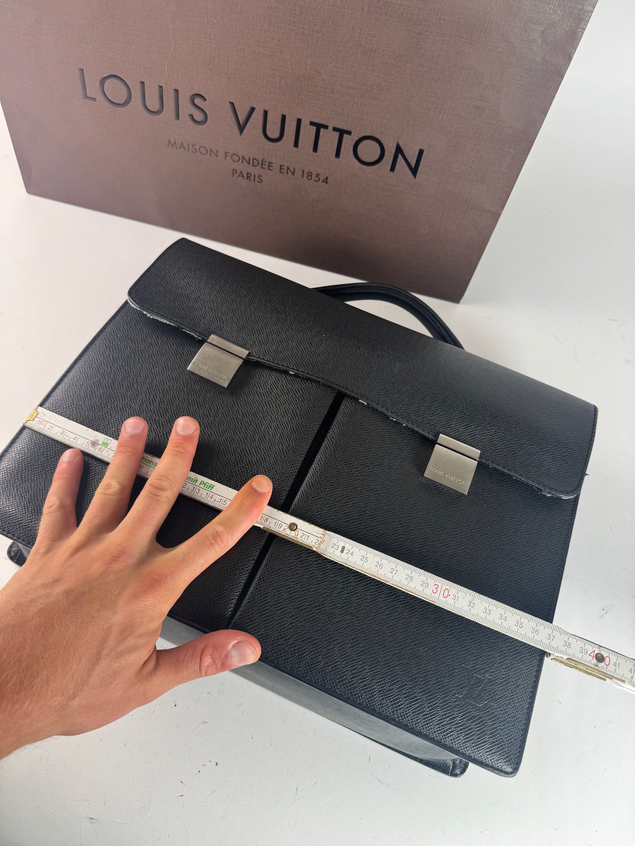 Louis Vuitton Vintage Leather Briefcase Black Size ONE SIZE - 13 Thumbnail