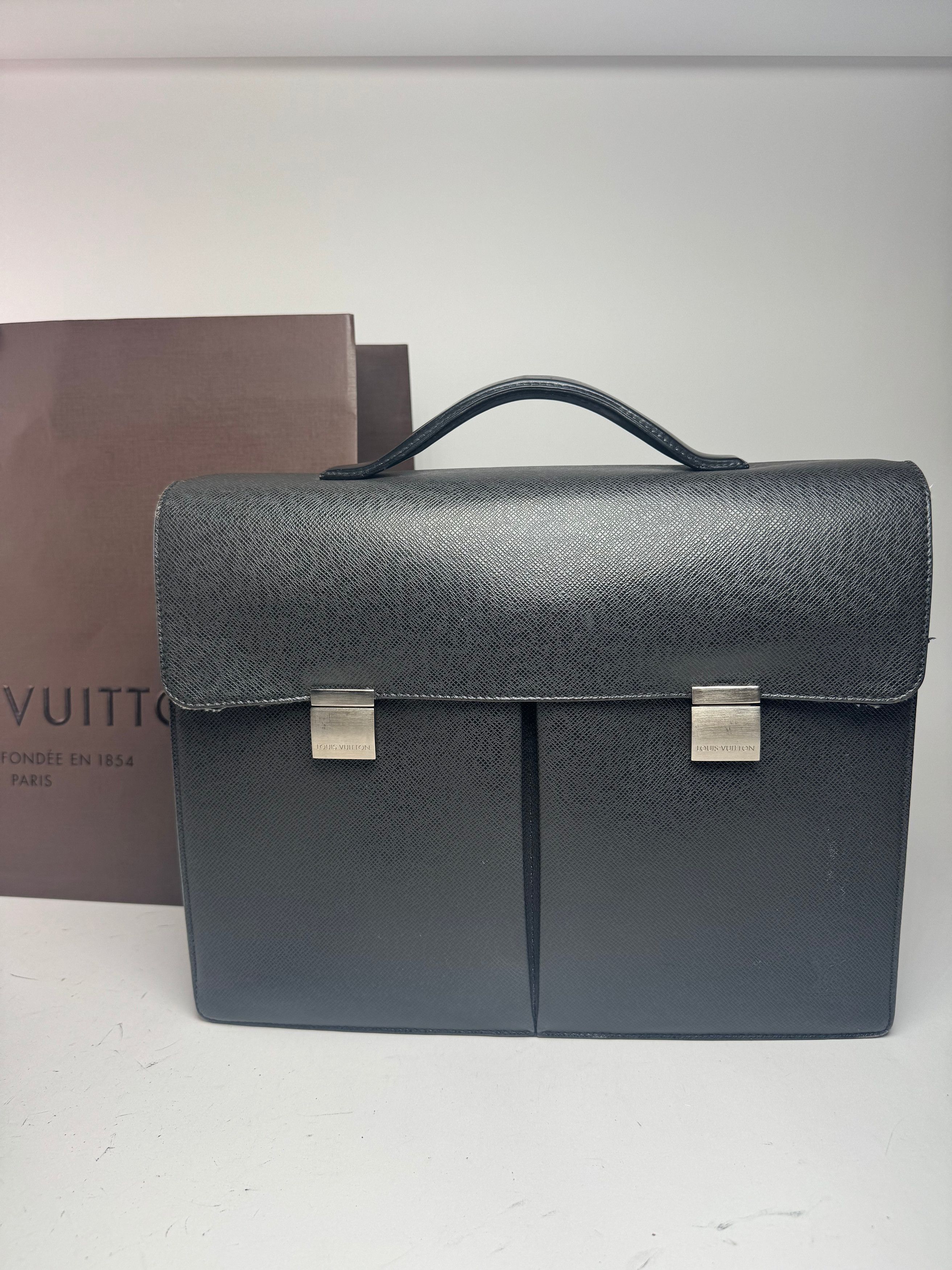 Louis Vuitton Vintage Leather Briefcase Black Size ONE SIZE - 11 Thumbnail