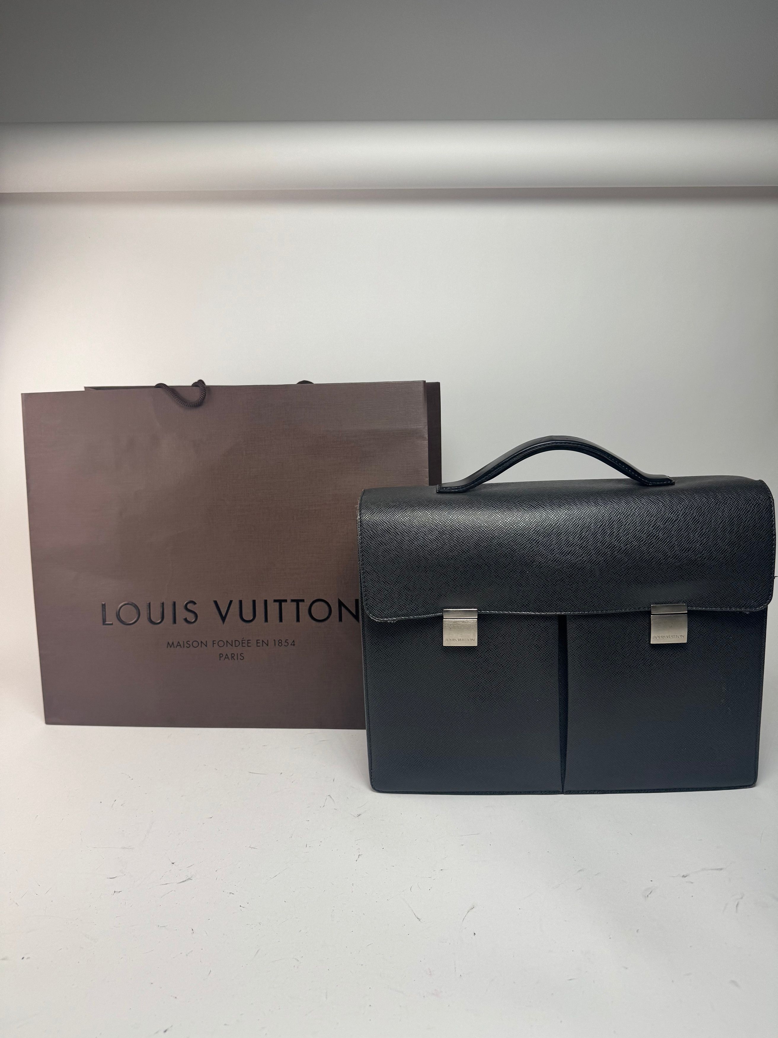 Louis Vuitton Vintage Leather Briefcase Black Size ONE SIZE - 5 Thumbnail