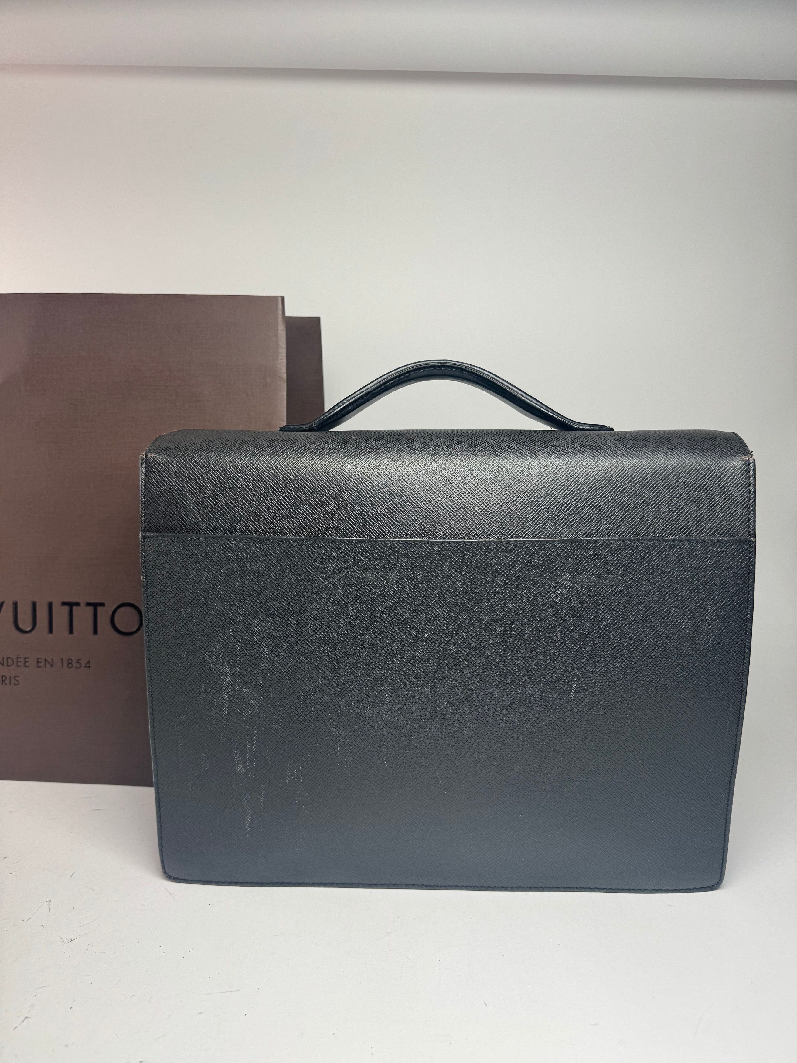 Louis Vuitton Vintage Leather Briefcase Black Size ONE SIZE - 3 Thumbnail