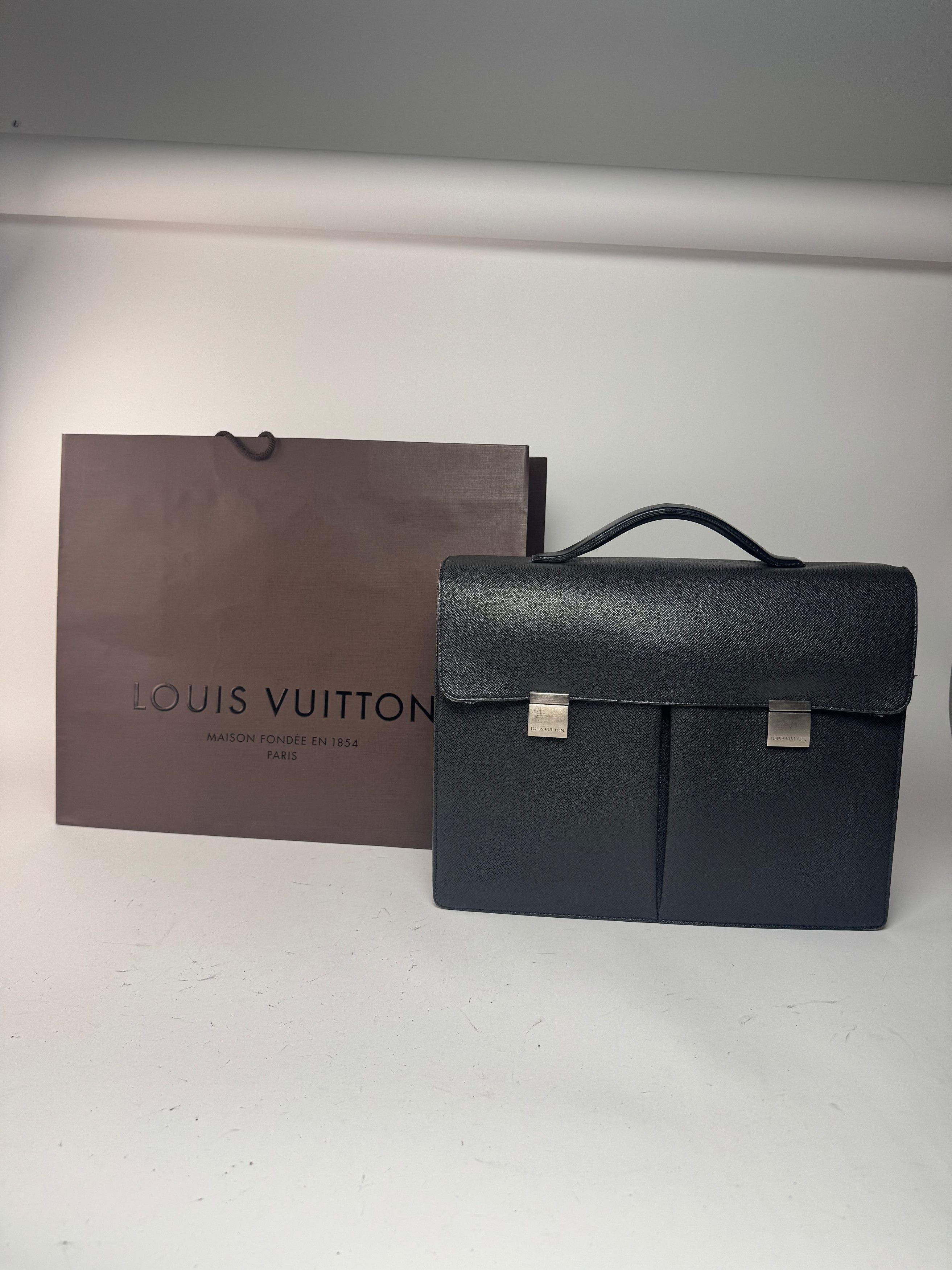 Louis Vuitton Vintage Leather Briefcase Black Size ONE SIZE - 14 Thumbnail