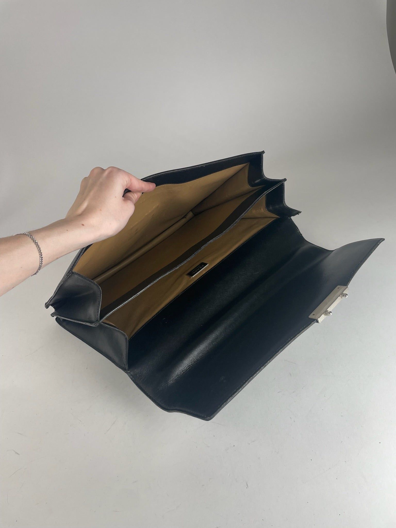 Prada Vintage Leather Briefcase Black Size ONE SIZE - 6 Thumbnail