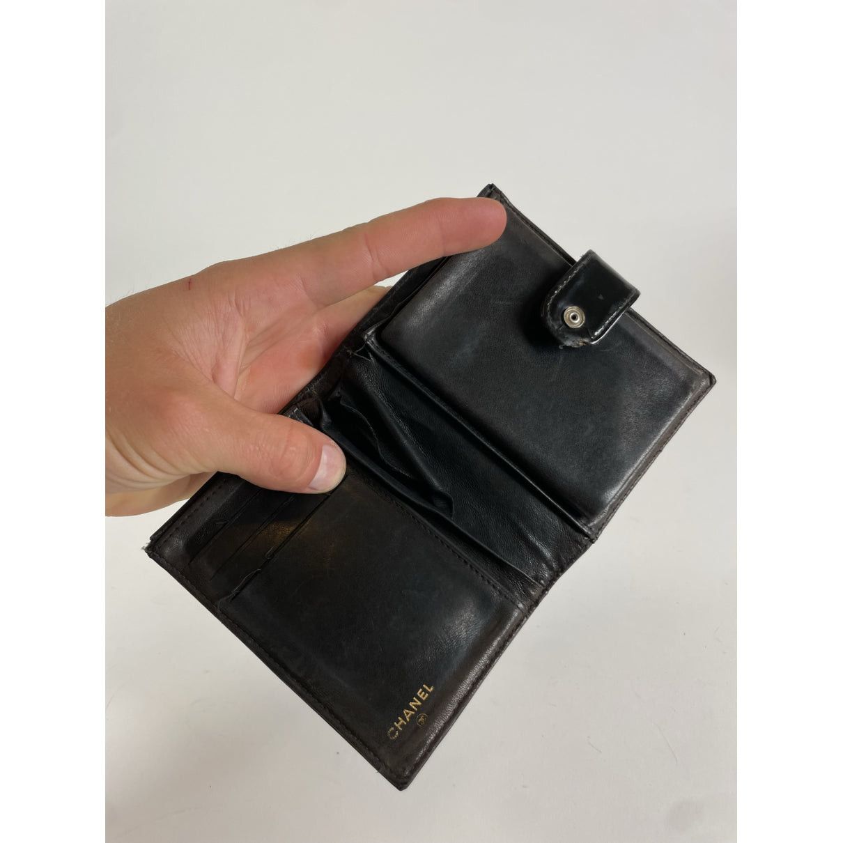 Chanel Timeless/Classique Black Patent Leather Wallet Size ONE SIZE - 3 Thumbnail
