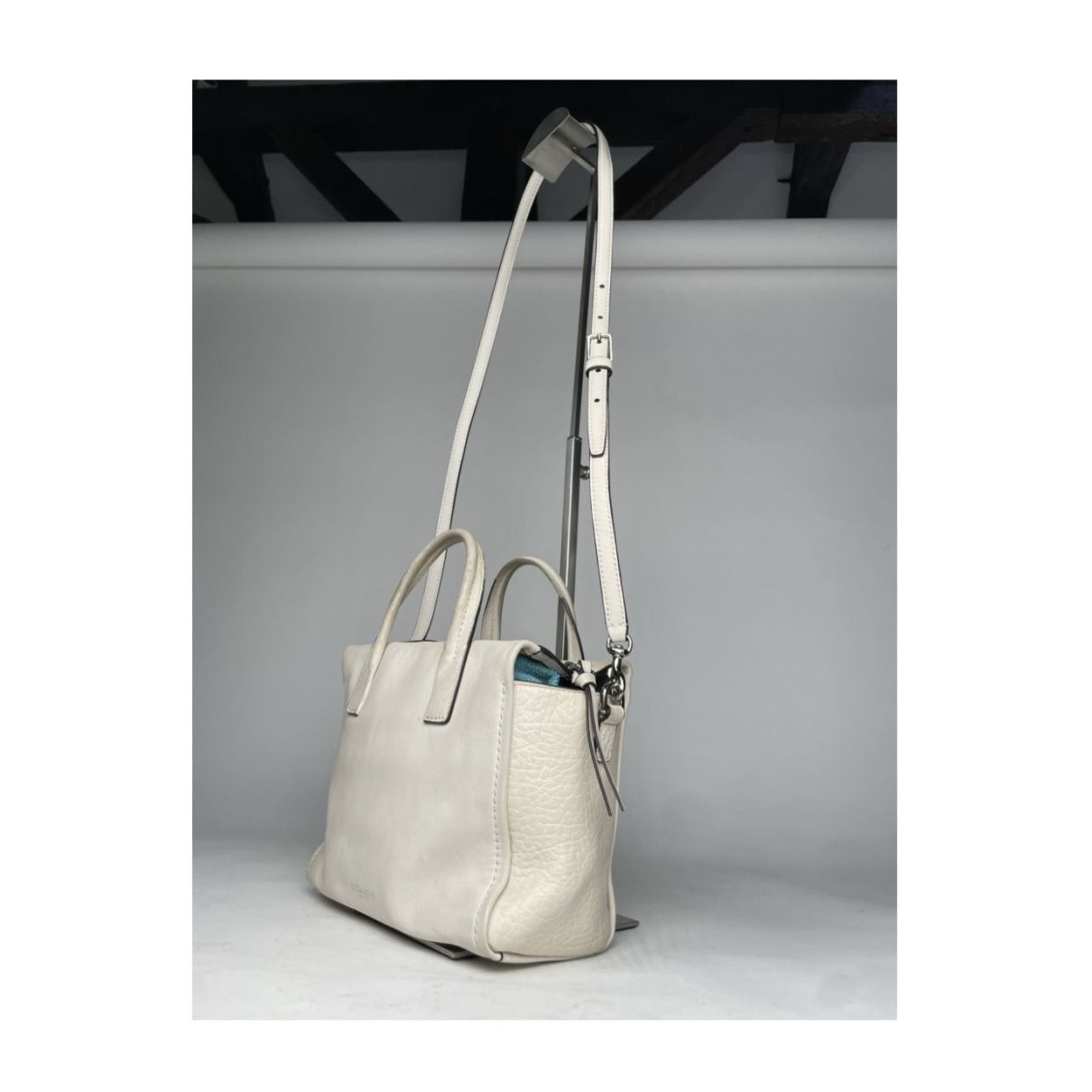 Coach Large Scout Hobo White Leather Handbag Size ONE SIZE - 4 Thumbnail