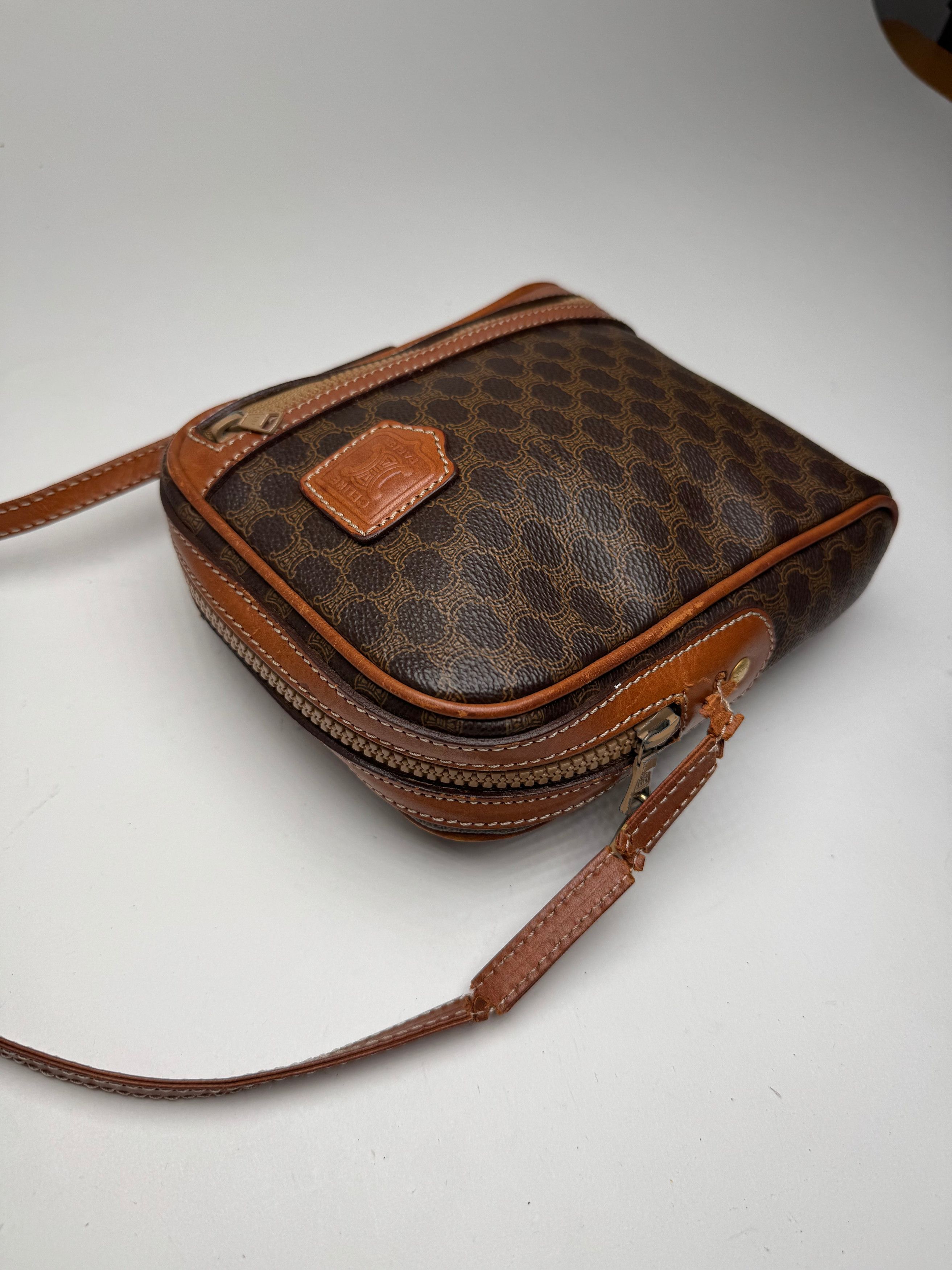Celine Vintage Triomphe Monogramm Bag Brown Size ONE SIZE - 9 Thumbnail