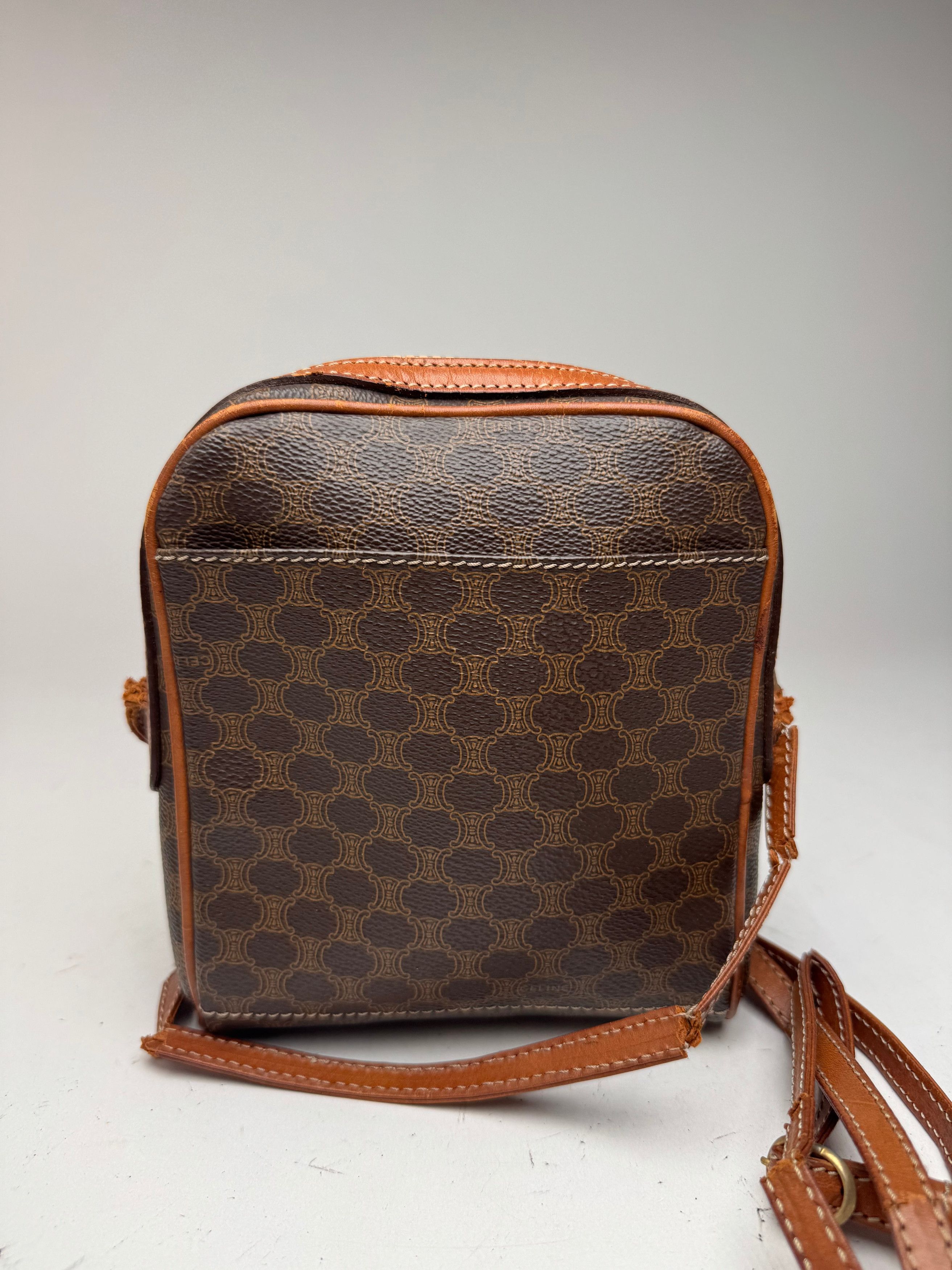 Celine Vintage Triomphe Monogramm Bag Brown Size ONE SIZE - 2 Thumbnail