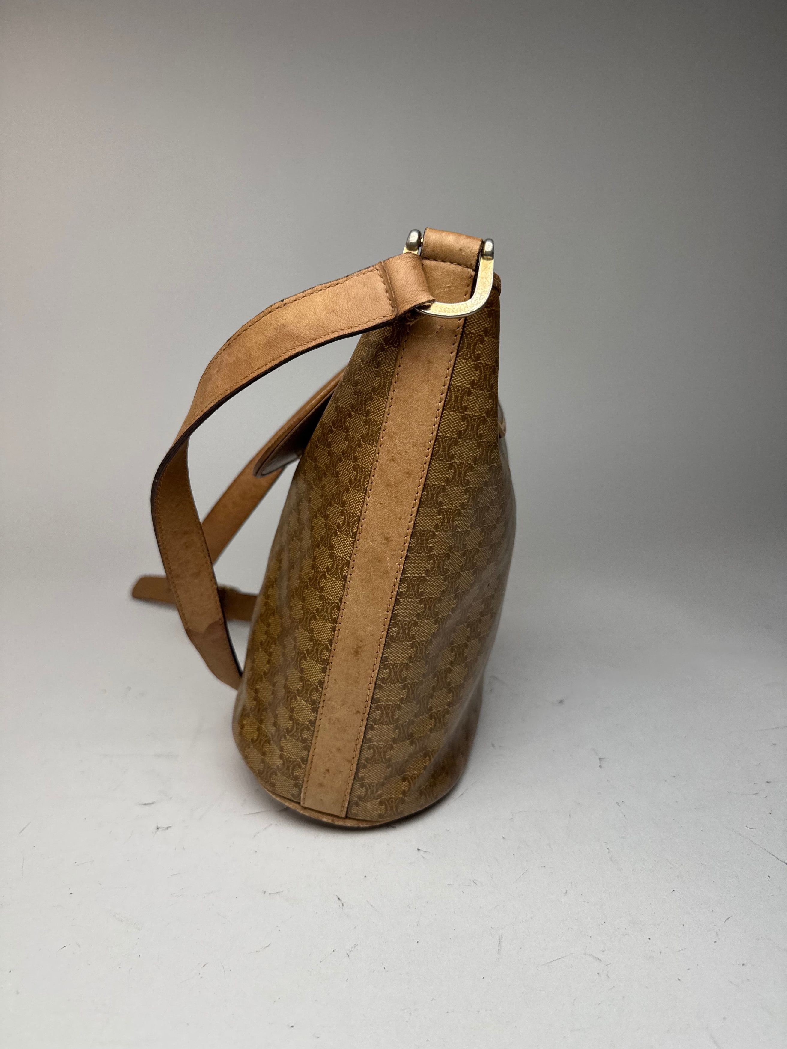 Celine Vintage Triomphe Monogramm Leather Bag Gold Brown Size ONE SIZE - 9 Thumbnail