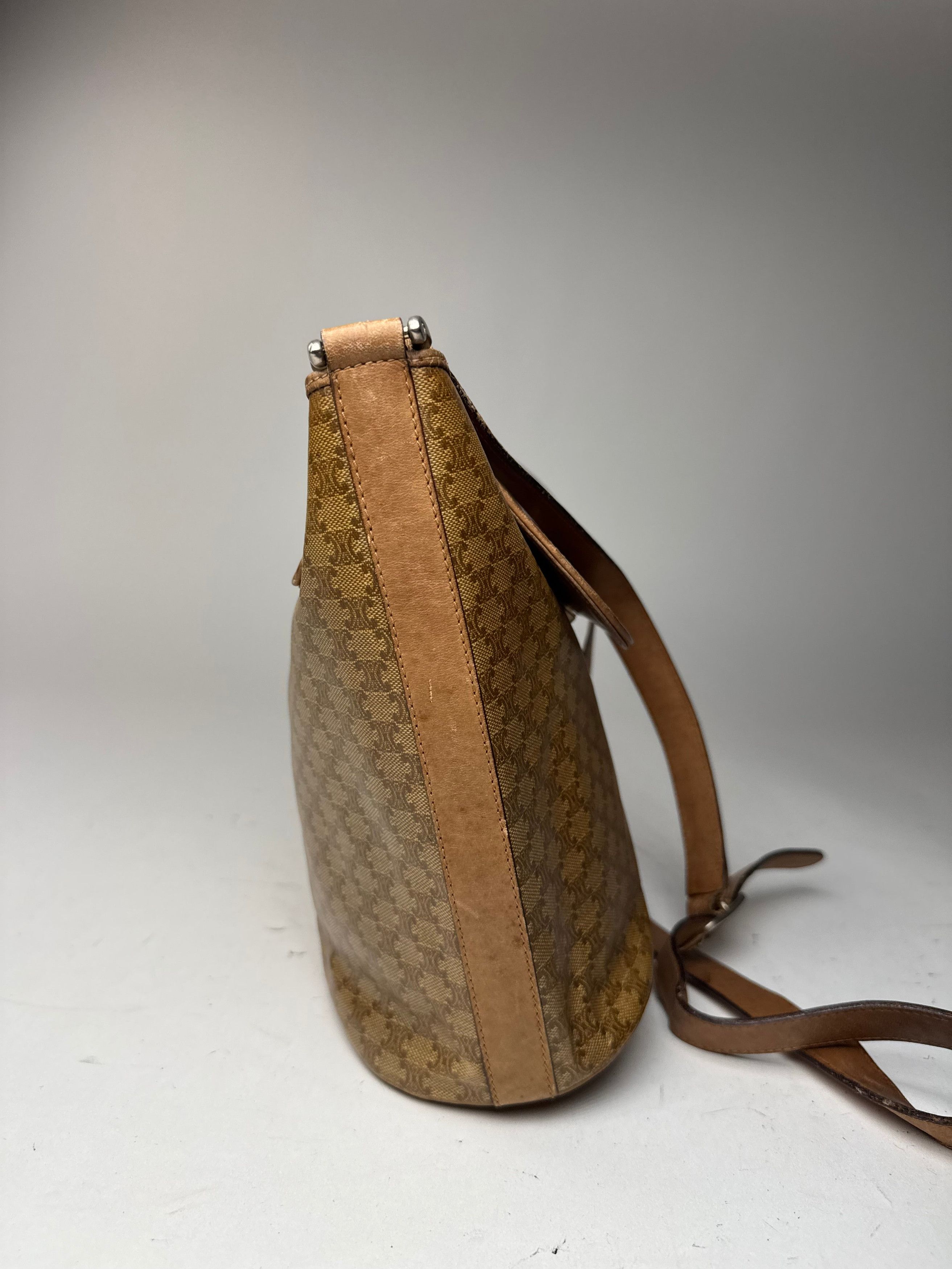 Celine Vintage Triomphe Monogramm Leather Bag Gold Brown Size ONE SIZE - 6 Thumbnail