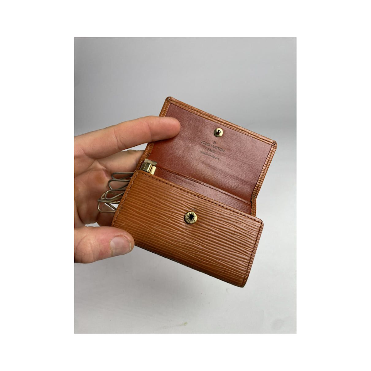 Louis Vuitton Lockme Brown Leather Purse Size ONE SIZE - 3 Thumbnail