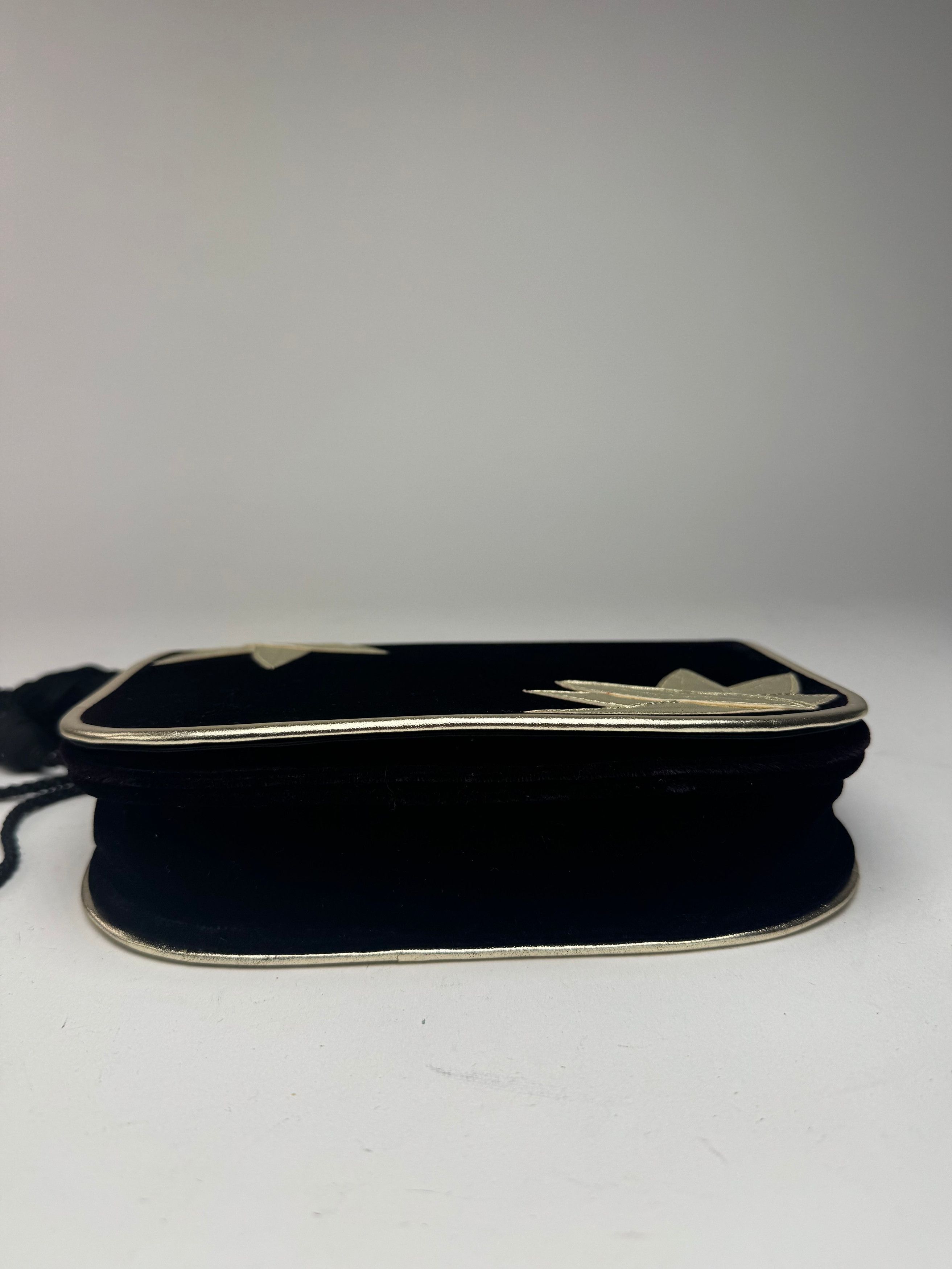 Other Vintage Yves Saint Laurent Samt bag black Size ONE SIZE - 10 Thumbnail
