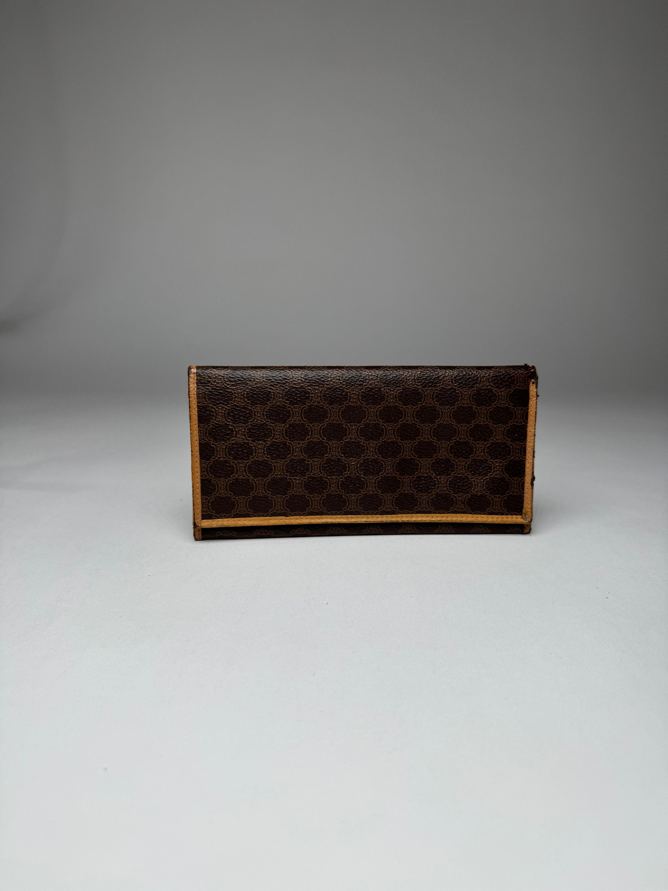 Celine Vintage Paris Leather Monogram ID Holder Size ONE SIZE - 4 Thumbnail