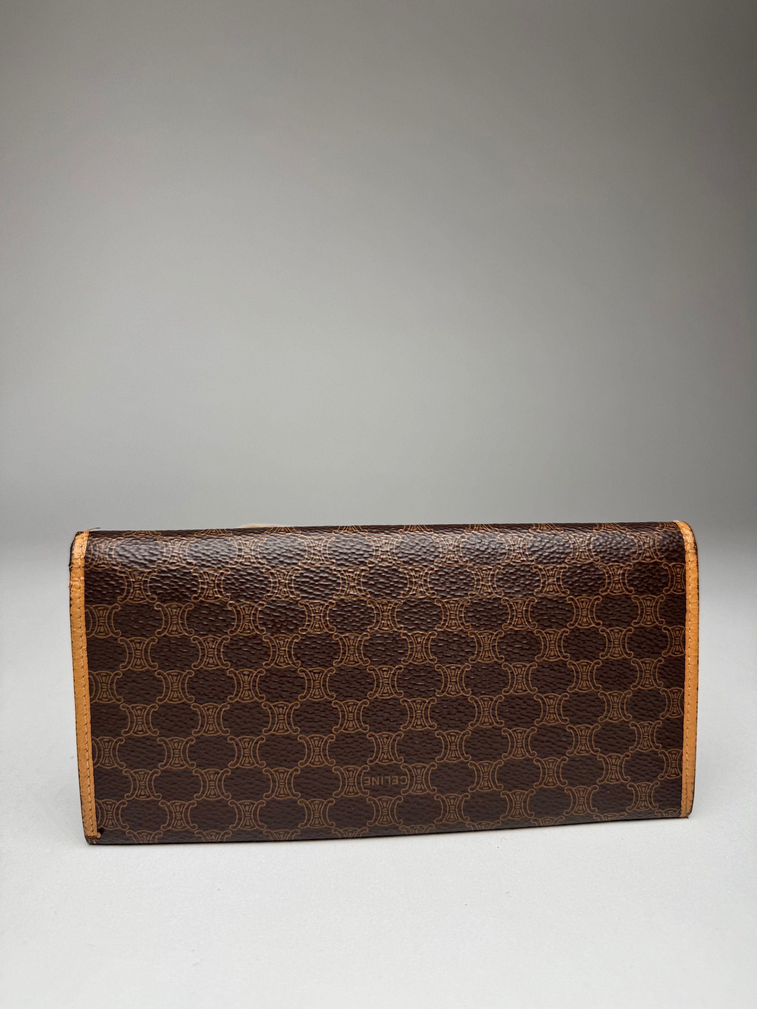 Celine Vintage Paris Leather Monogram ID Holder Size ONE SIZE - 5 Thumbnail