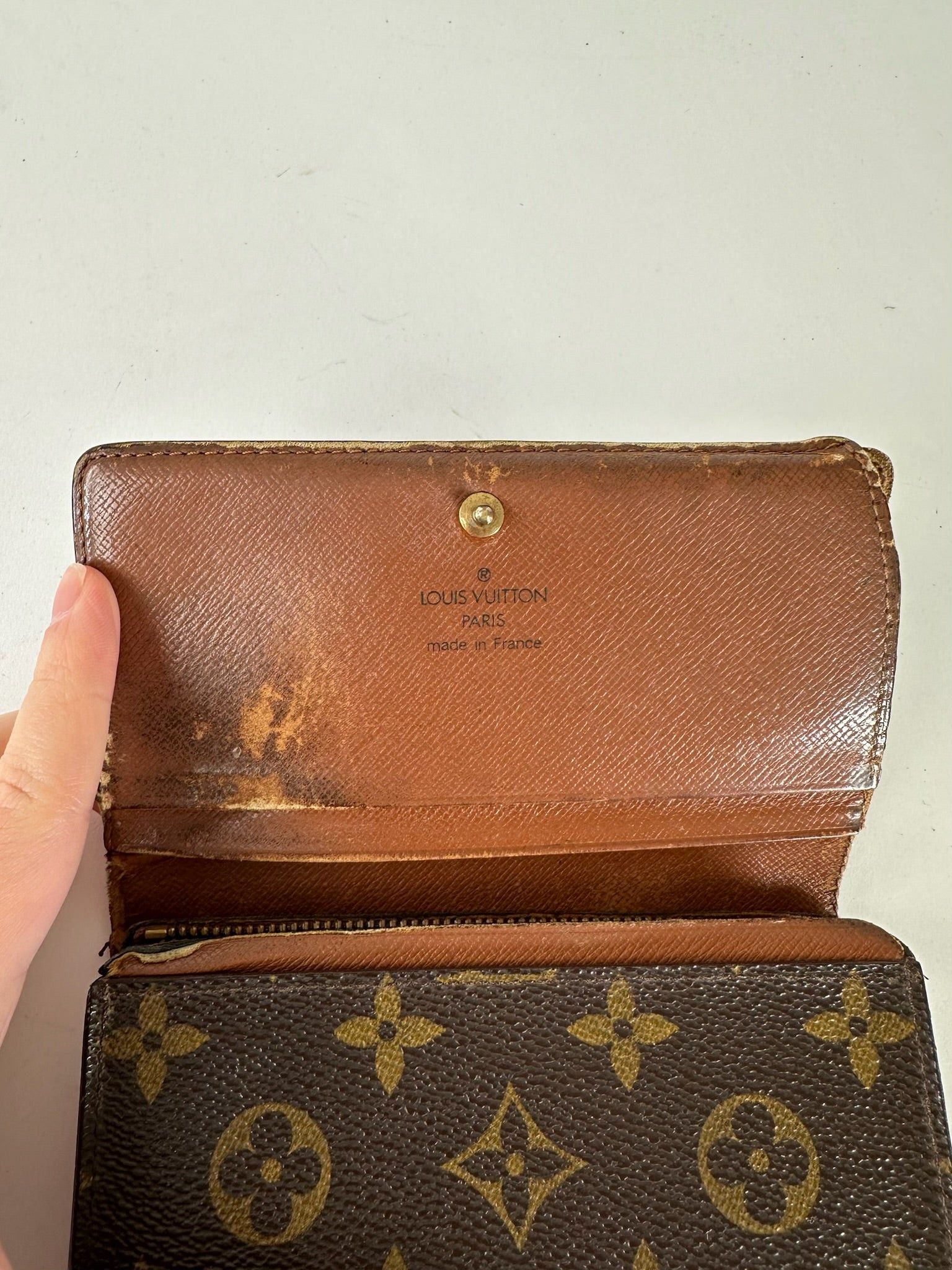 Louis Vuitton Vintage Leather Monogram Wallet Brown Size ONE SIZE - 3 Thumbnail
