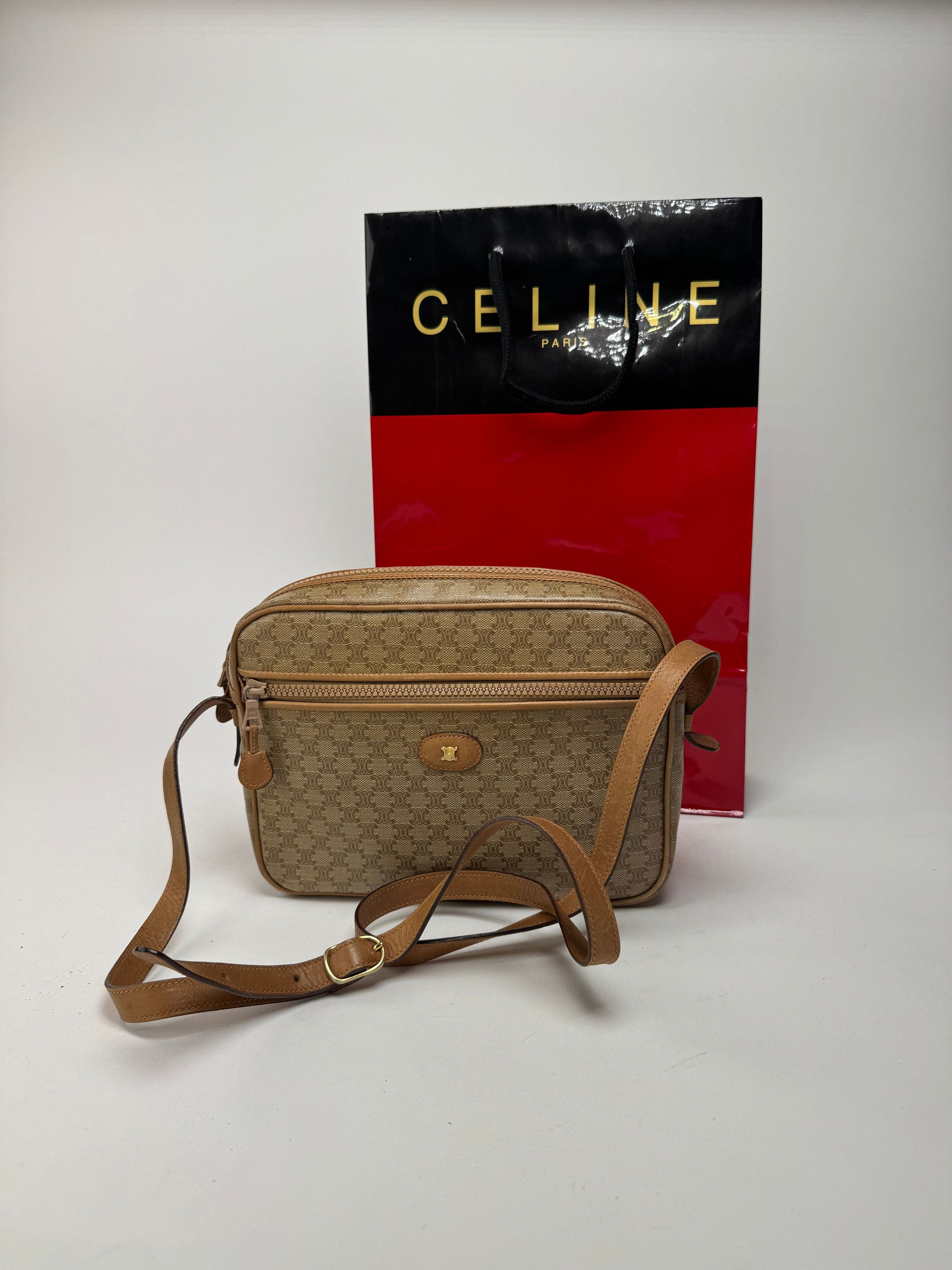 Celine Vintage Monogram Leather Triomphe Bag beige Size ONE SIZE - 10 Thumbnail