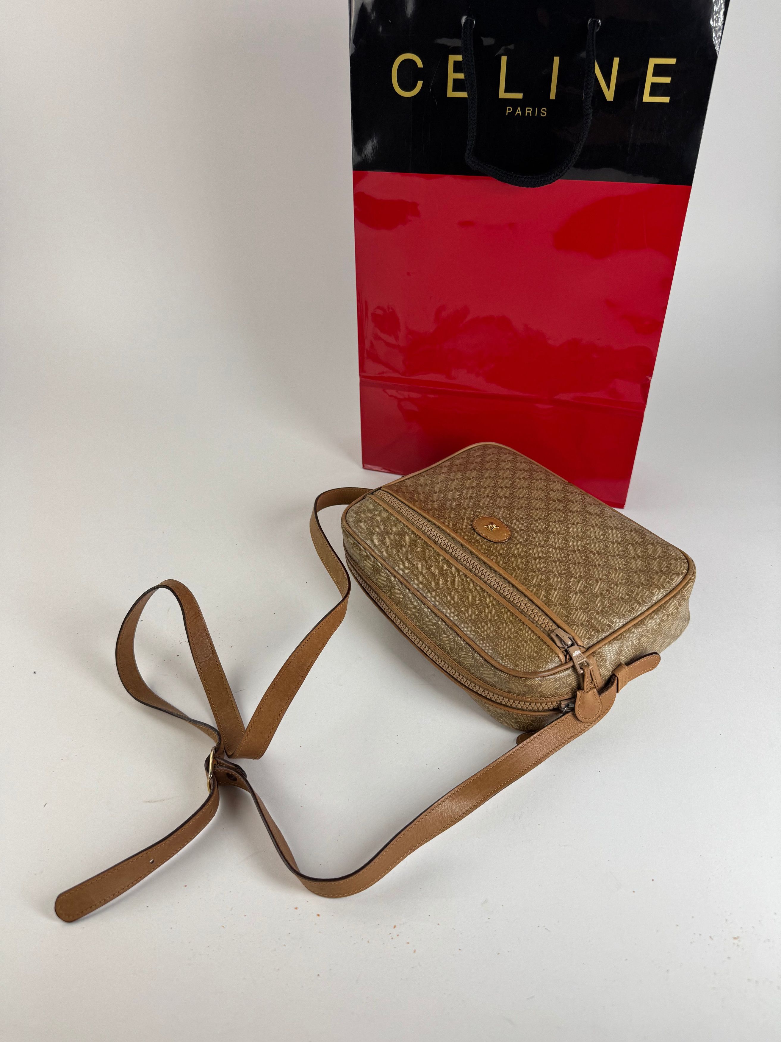 Celine Vintage Monogram Leather Triomphe Bag beige Size ONE SIZE - 9 Thumbnail