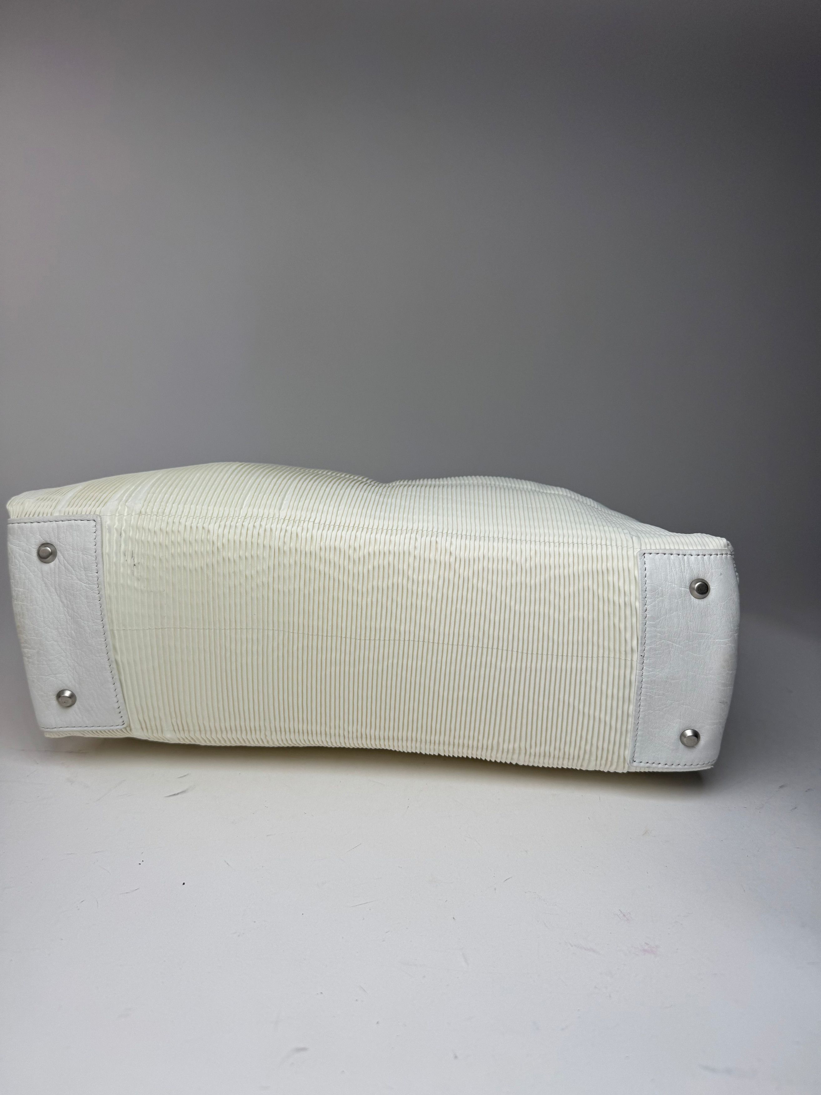 Issey Miyake Vintage Plissee leather bag white Size ONE SIZE - 8 Thumbnail