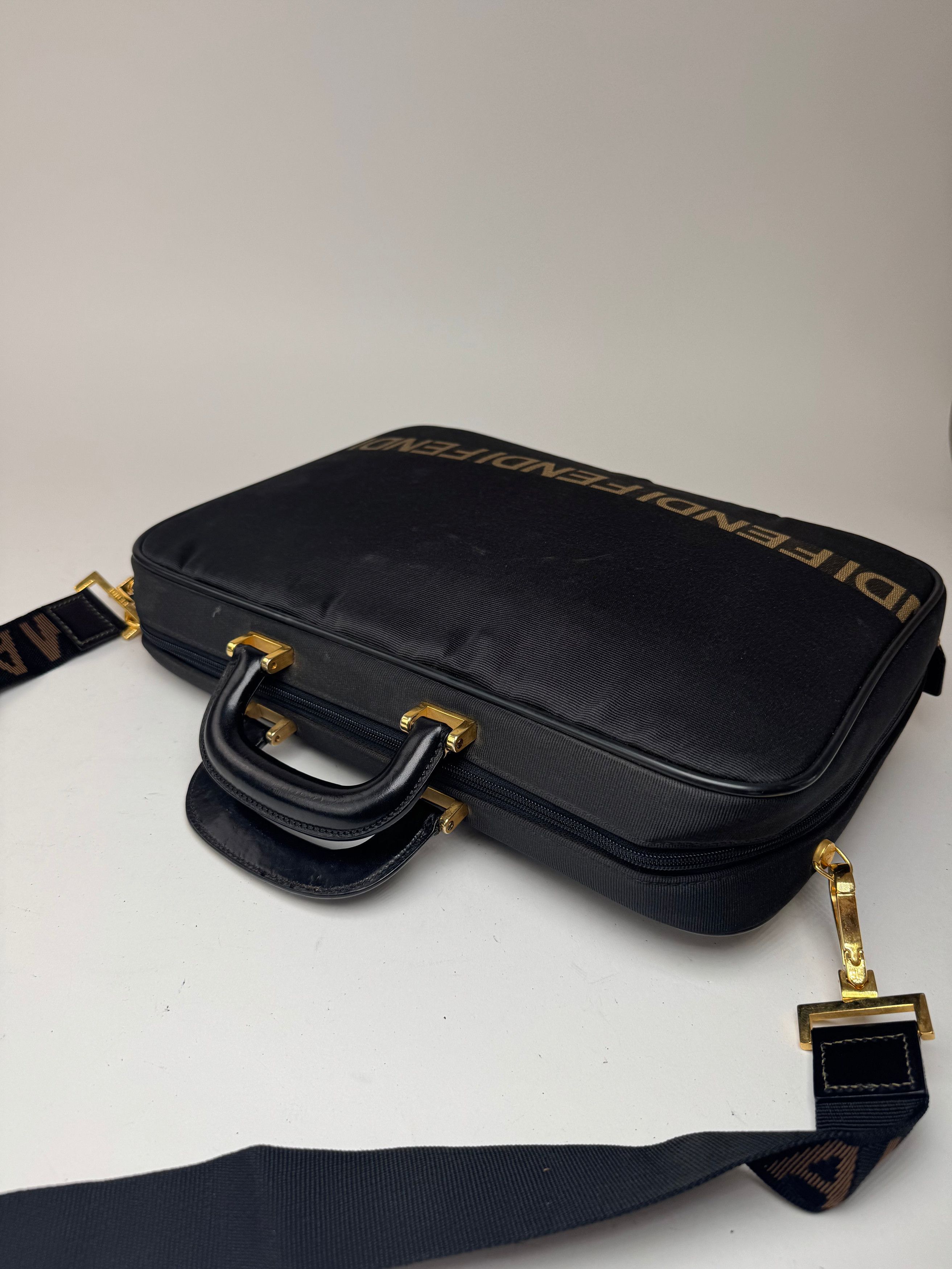 Fendi Vintage Roma 2Way Bag black gold Size ONE SIZE - 10 Thumbnail