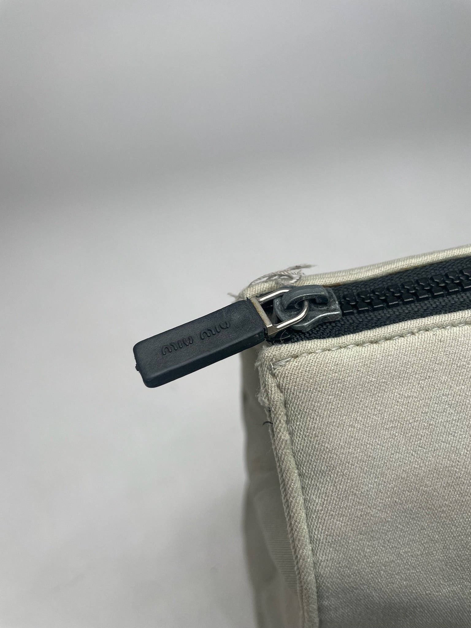Miu Miu Vintage Canvas Bag Cream Black Size ONE SIZE - 10 Thumbnail