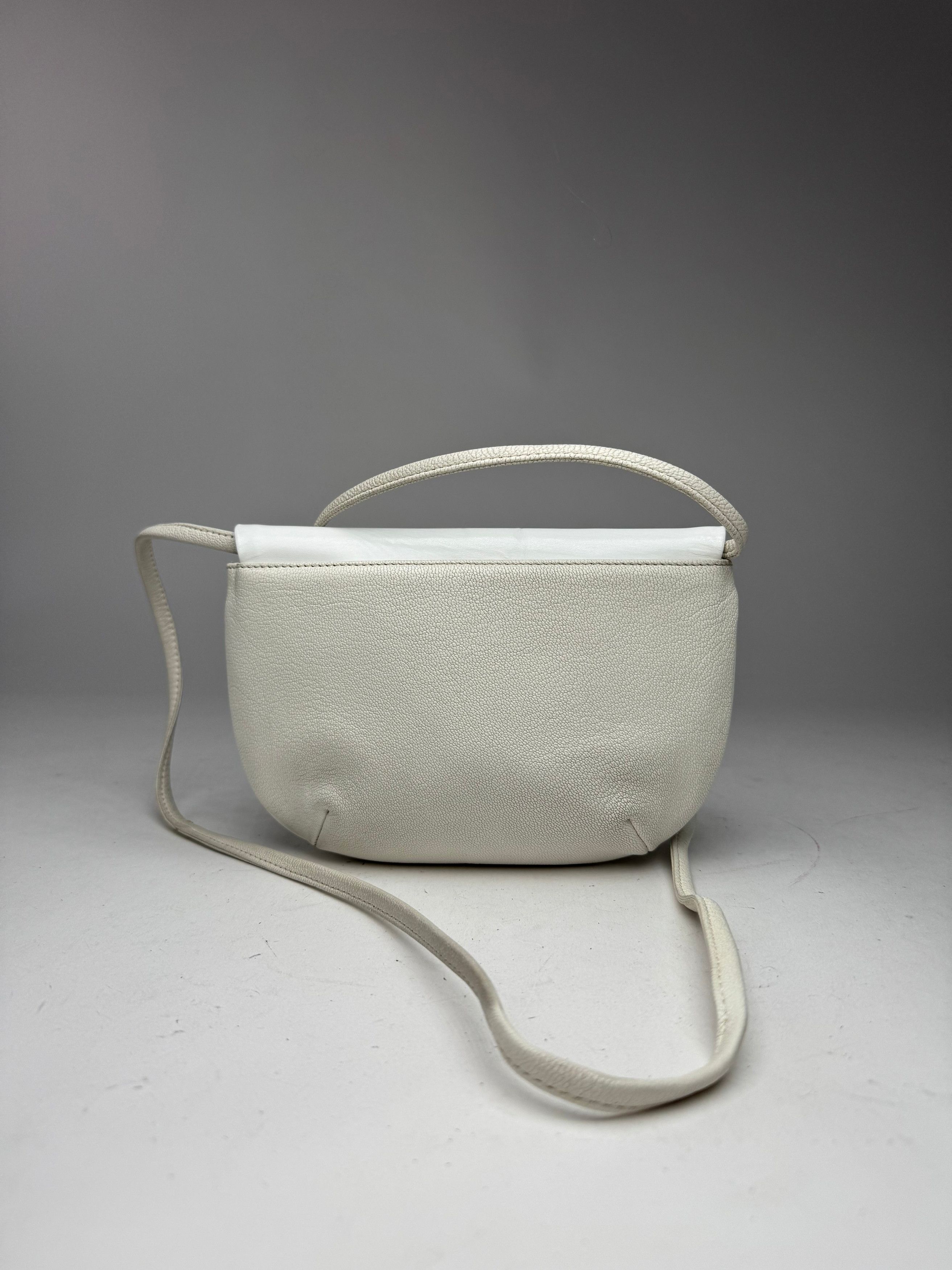 Givenchy Vintage 4G Leather Bag White Size ONE SIZE - 3 Thumbnail