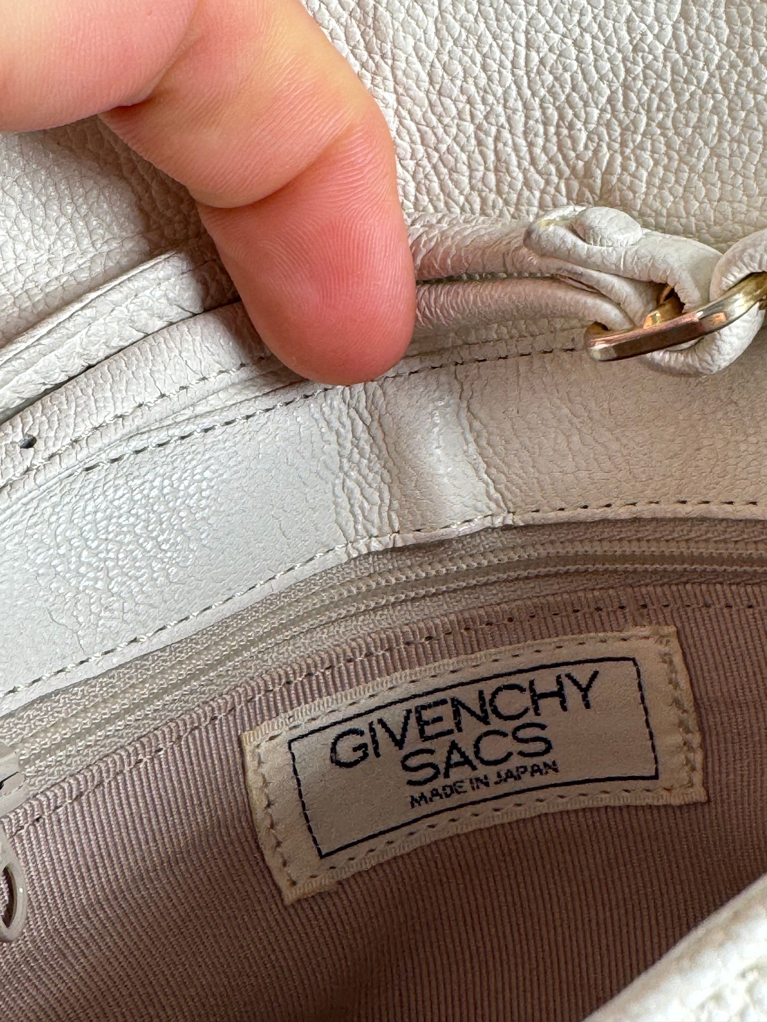 Givenchy Vintage 4G Leather Bag White Size ONE SIZE - 2 Thumbnail