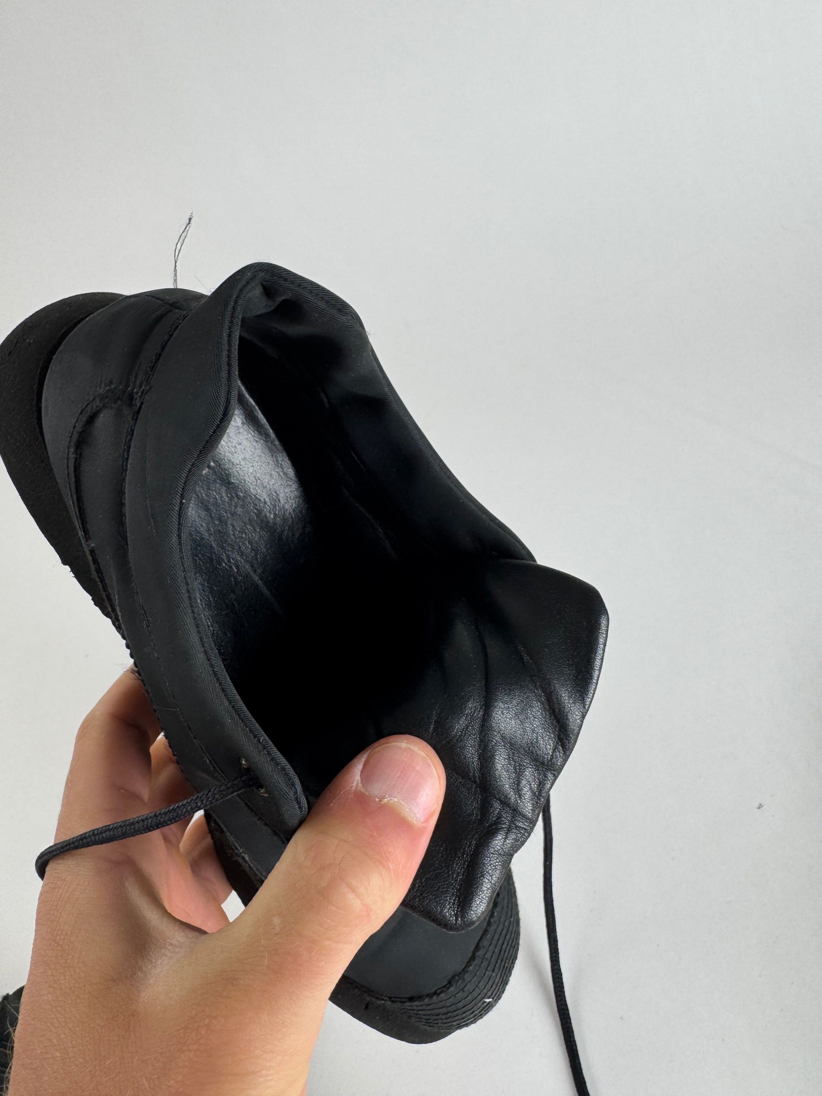Jil Sander Vintage Sneaker Black Size US 7 / IT 37 - 3 Thumbnail