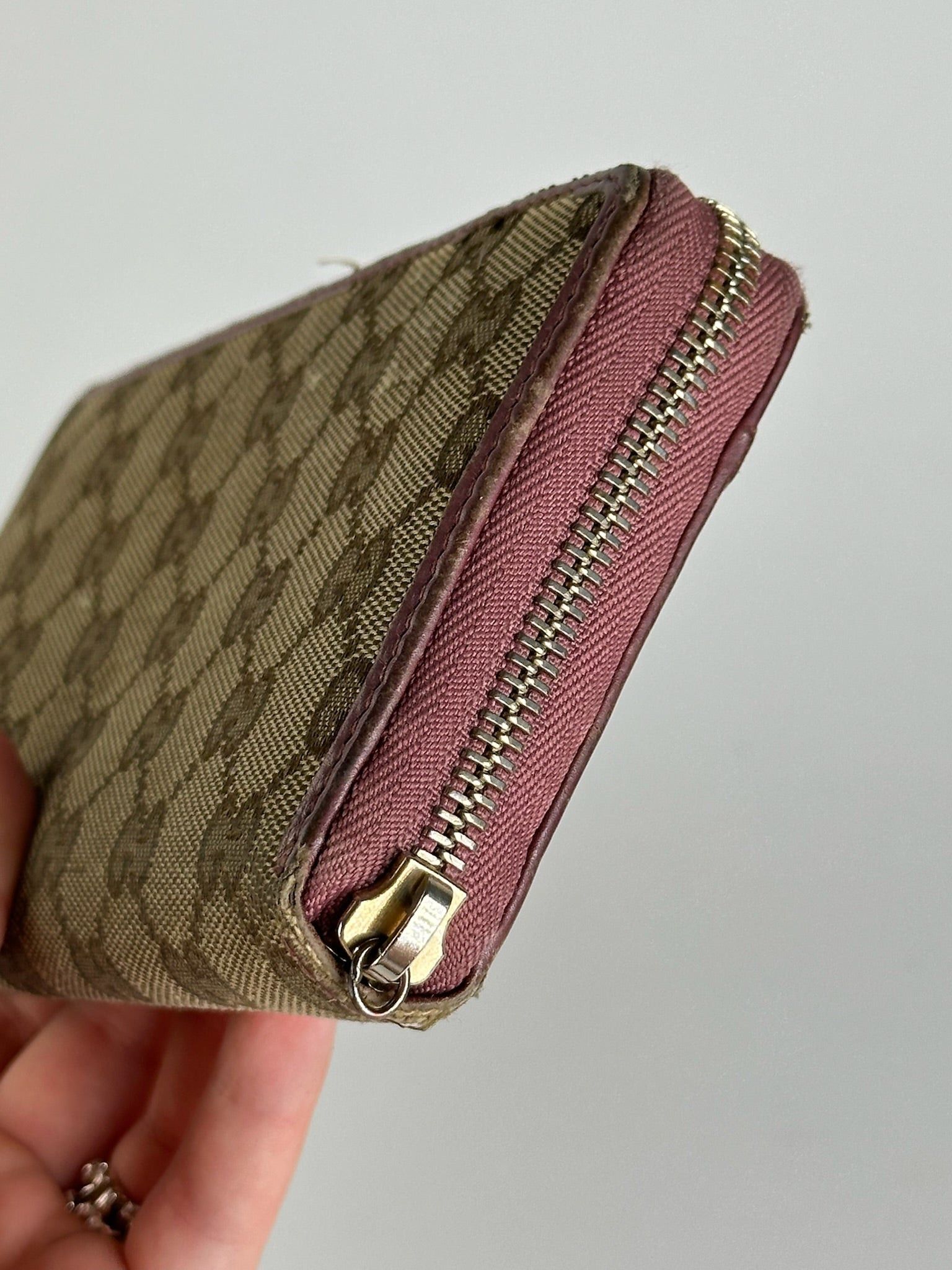 Gucci Vintage Monogram Wallet beige pink Size ONE SIZE - 12 Thumbnail