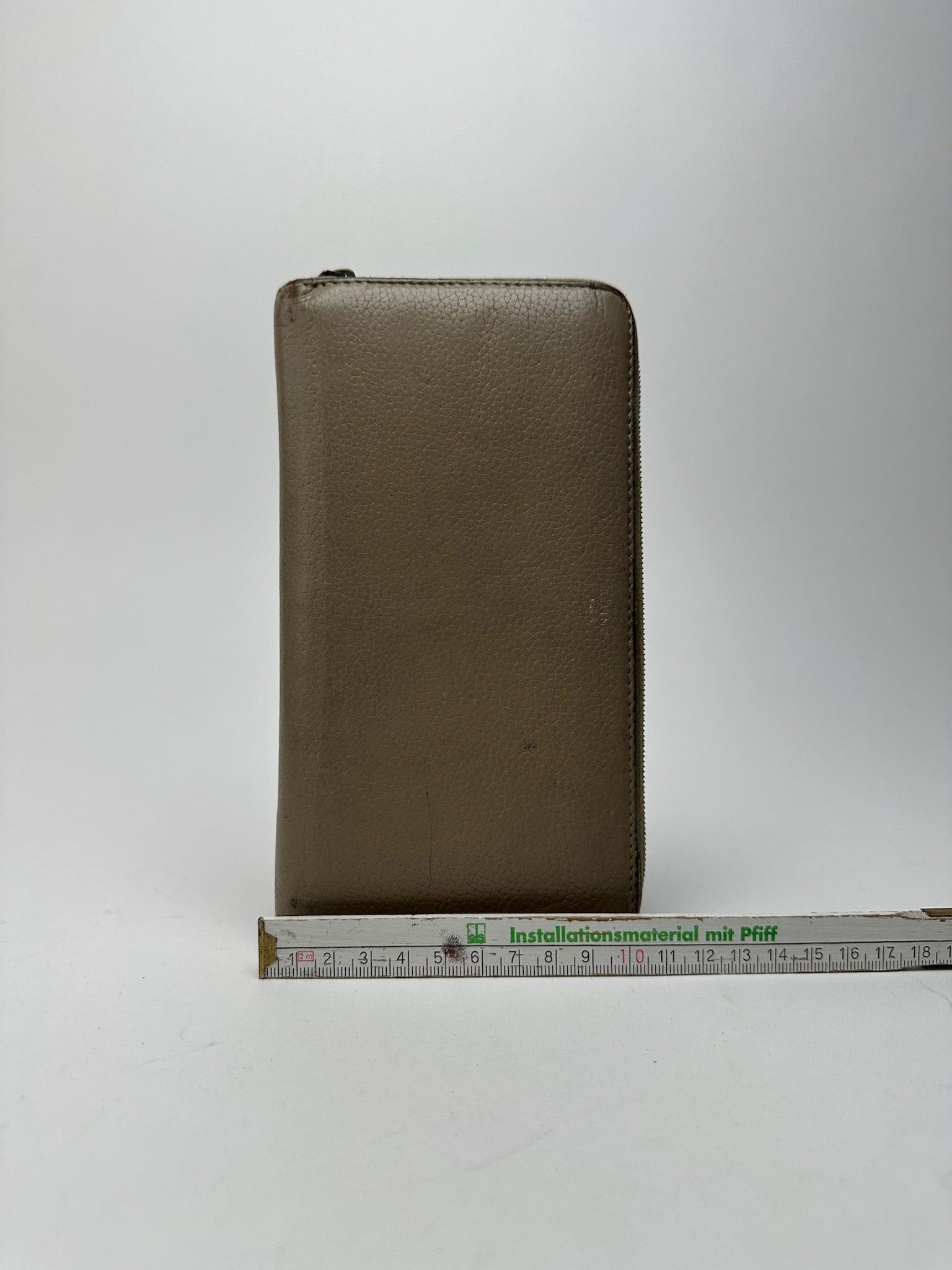 Celine Vintage Paris Zippy wallet beige Size ONE SIZE - 13 Thumbnail