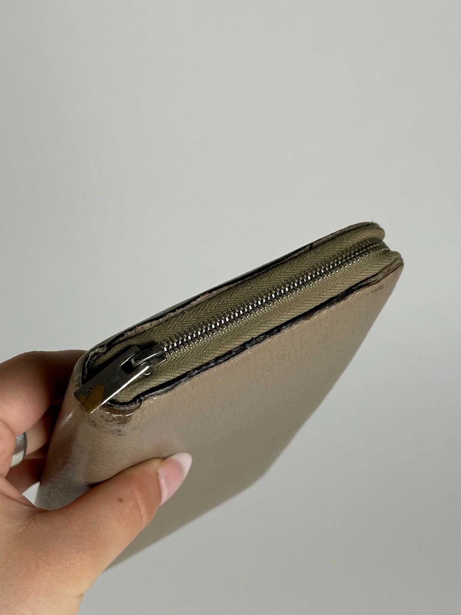 Celine Vintage Paris Zippy wallet beige Size ONE SIZE - 9 Thumbnail