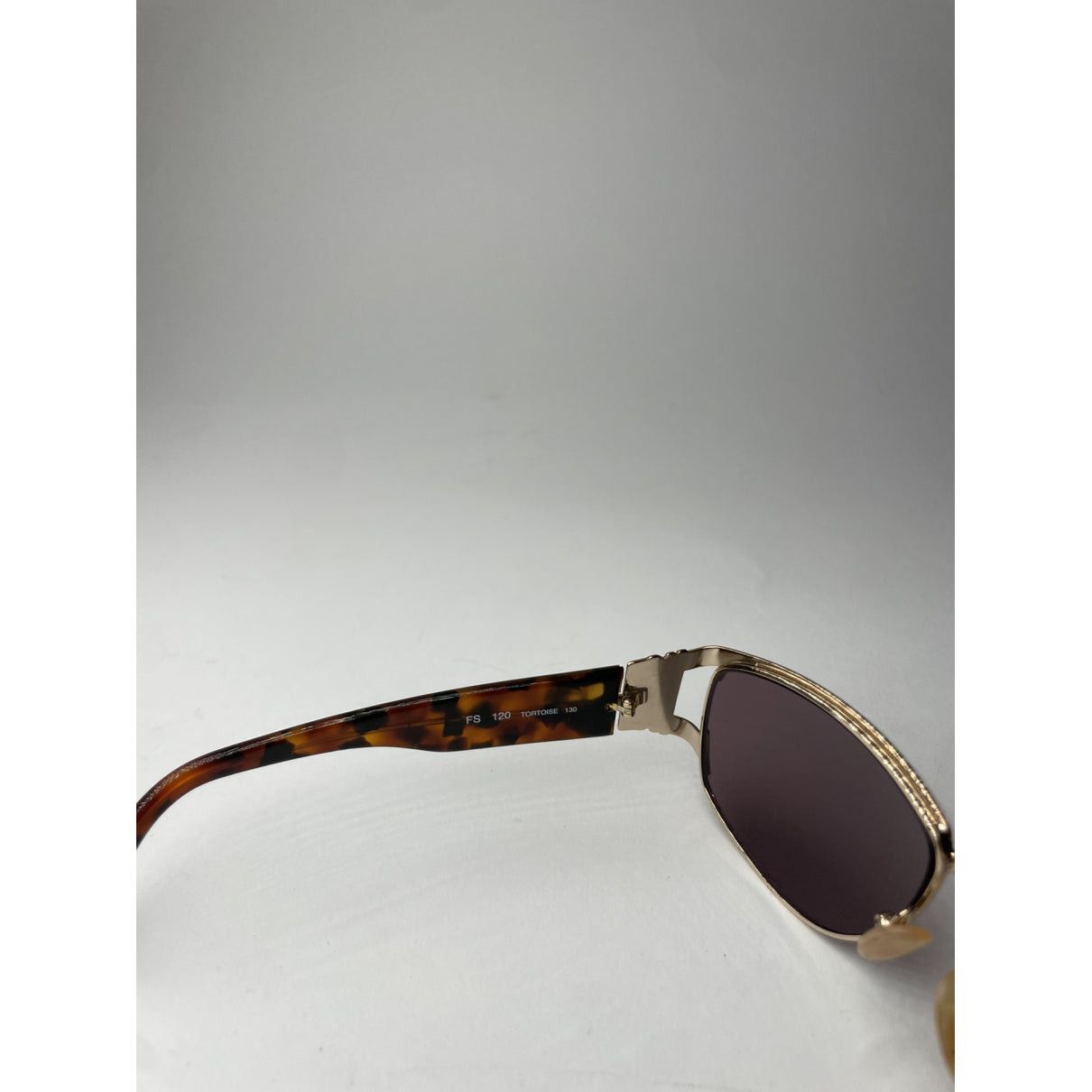 Fendi Gold Metal Sunglasses Size ONE SIZE - 3 Thumbnail