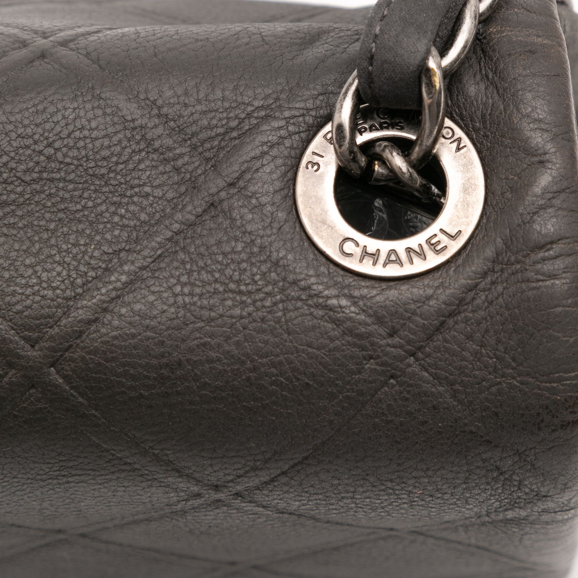 Chanel Chanel Small Diamond Embossed Calfskin New Chic Flap Size ONE SIZE - 7 Thumbnail