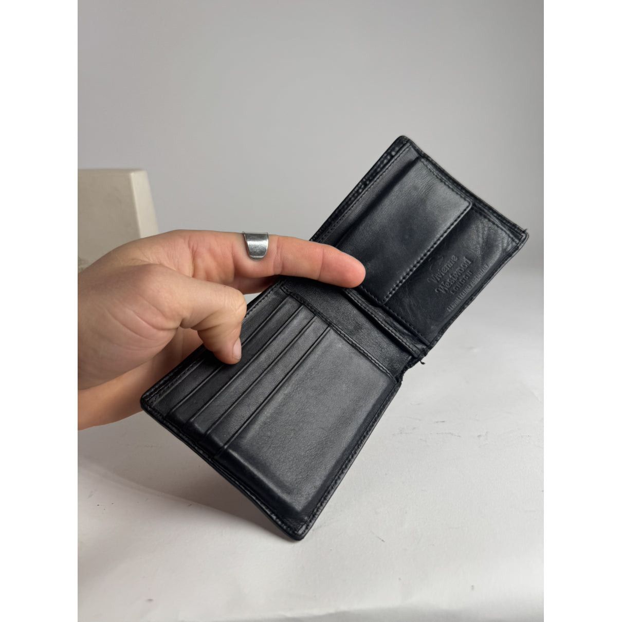Vivienne Westwood Black Leather Purse Size ONE SIZE - 4 Thumbnail