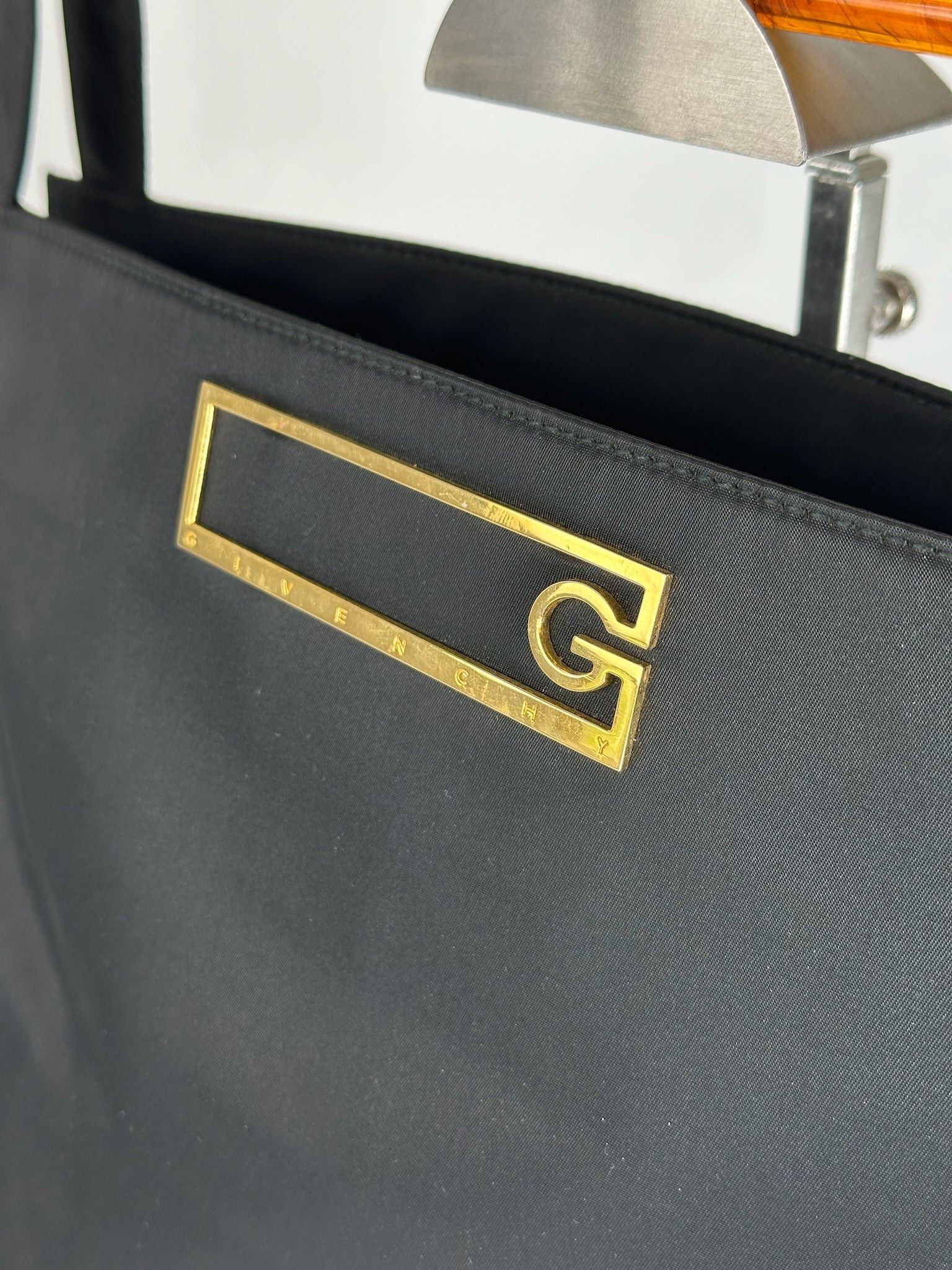 Givenchy Vintage Navy Handbag Size ONE SIZE - 7 Thumbnail