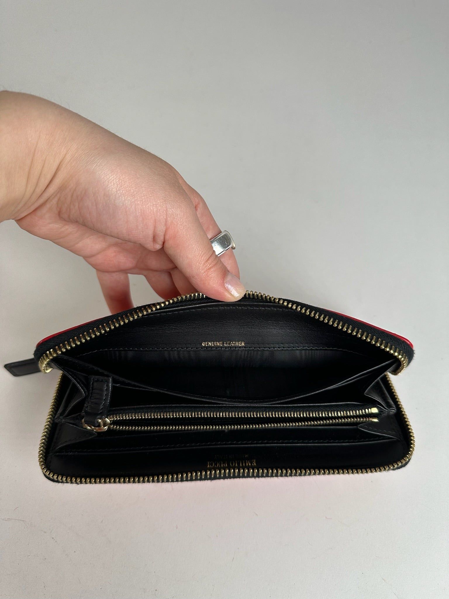 Other Vintage Miu Miu Leather Wallet red Size ONE SIZE - 14 Thumbnail