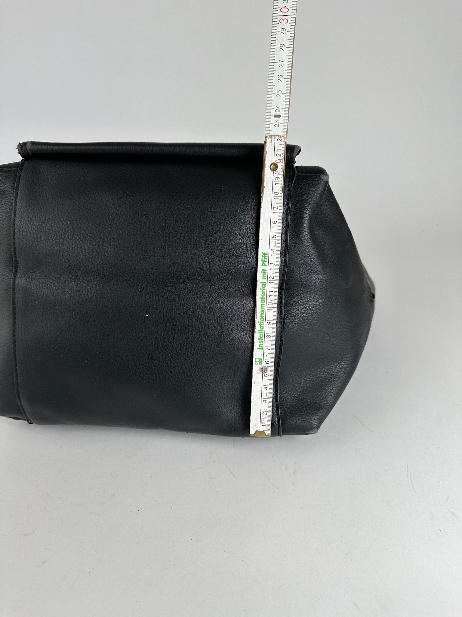 Giorgio Armani Vintage Armani leather Shopper Black Size ONE SIZE - 4 Thumbnail