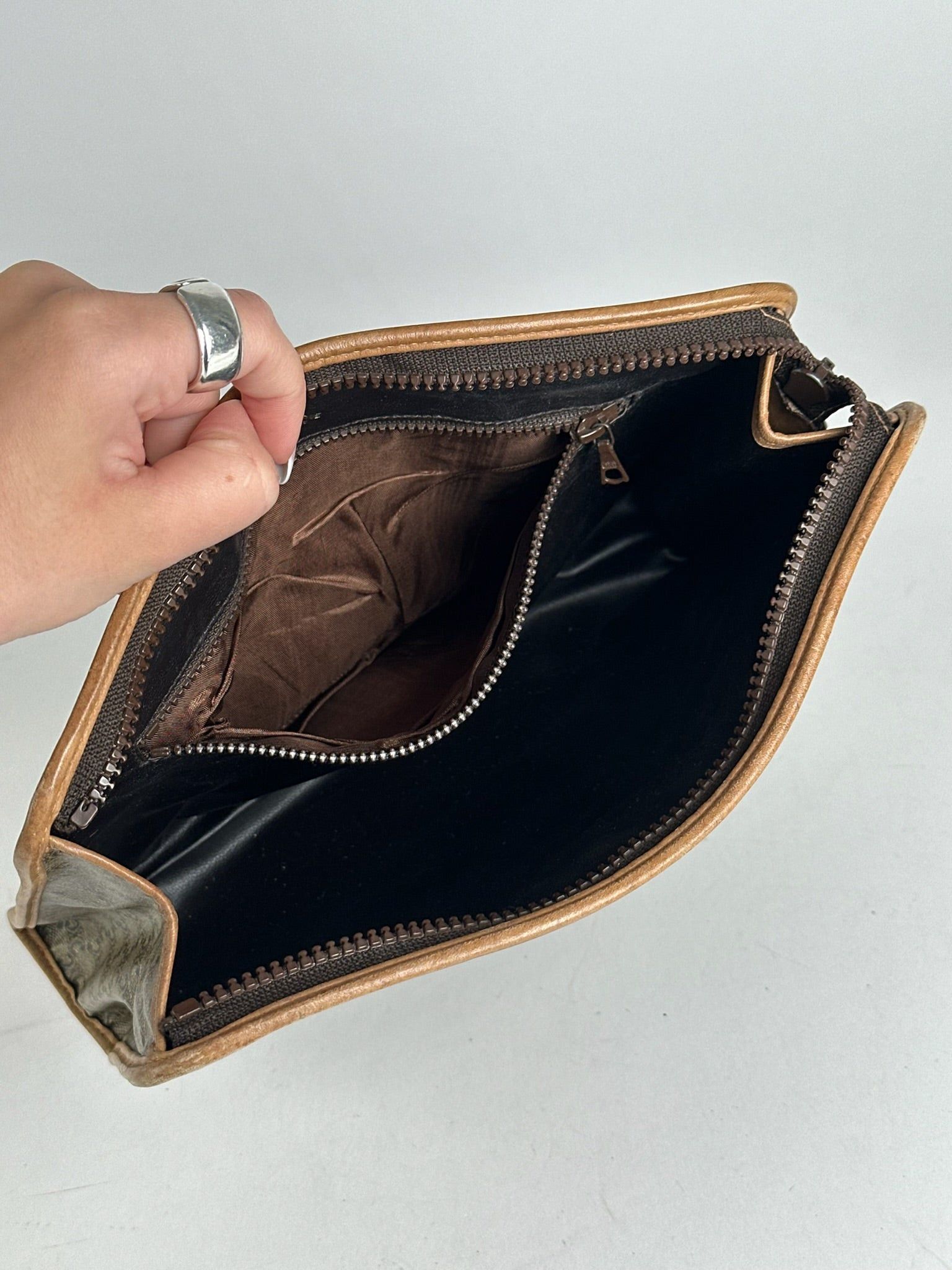 Celine Vintage Paris Monogram Clutch gray brown Size ONE SIZE - 4 Thumbnail