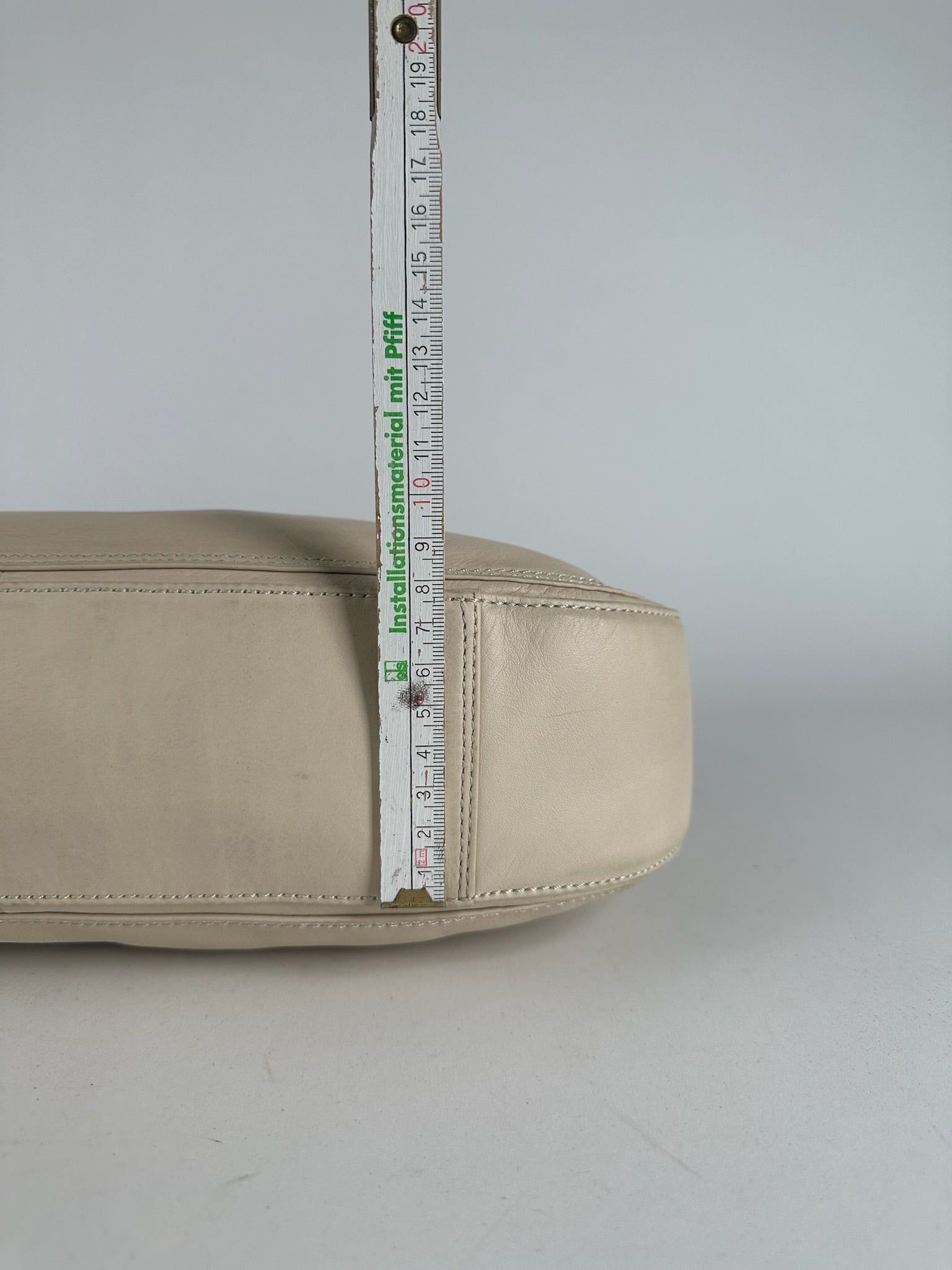 Issey Miyake Vintage Leather Bag white Size ONE SIZE - 9 Thumbnail
