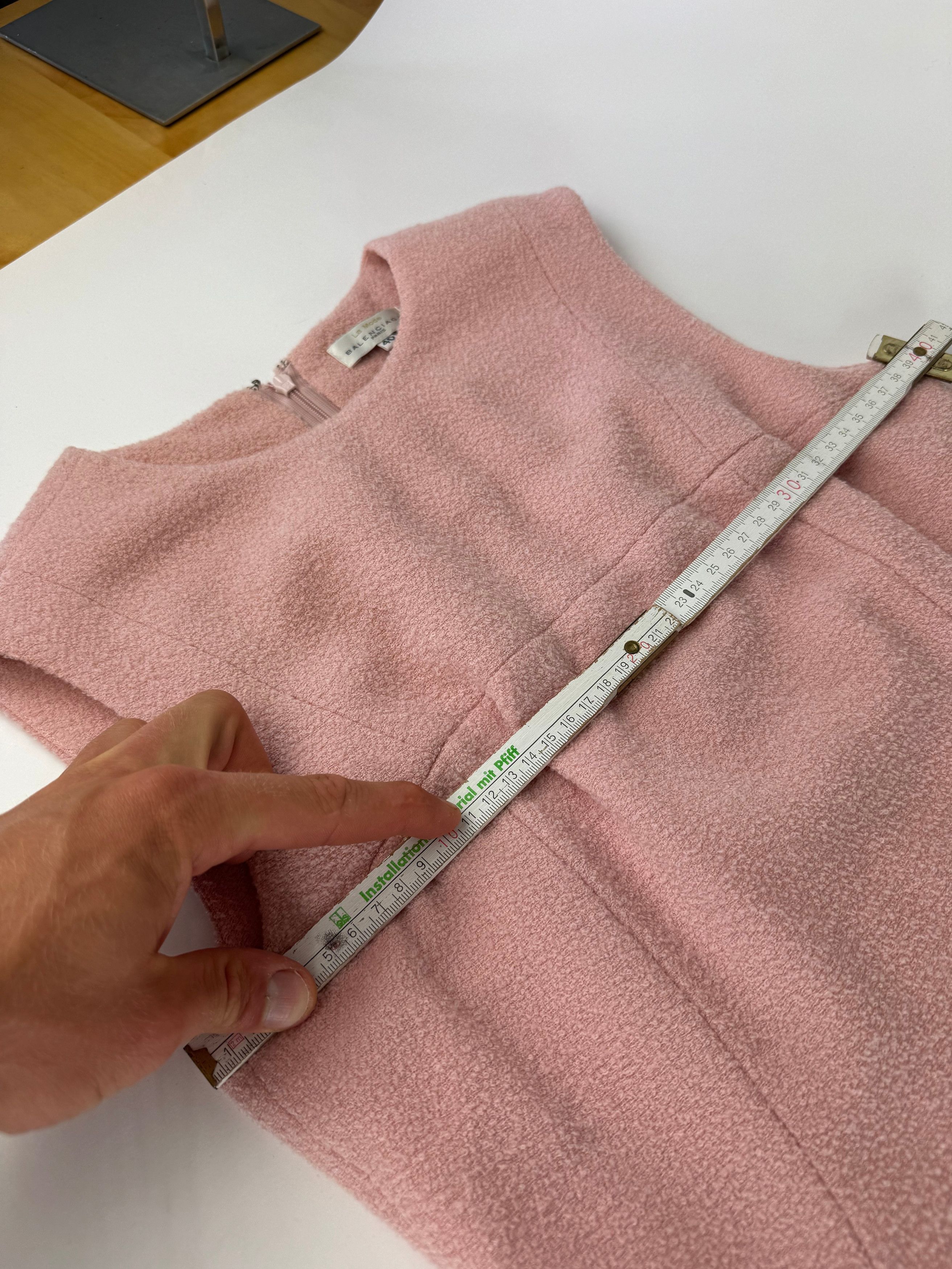 Balenciaga Vintage Wool Dress M pink Size L / US 10 / IT 46 - 10 Thumbnail