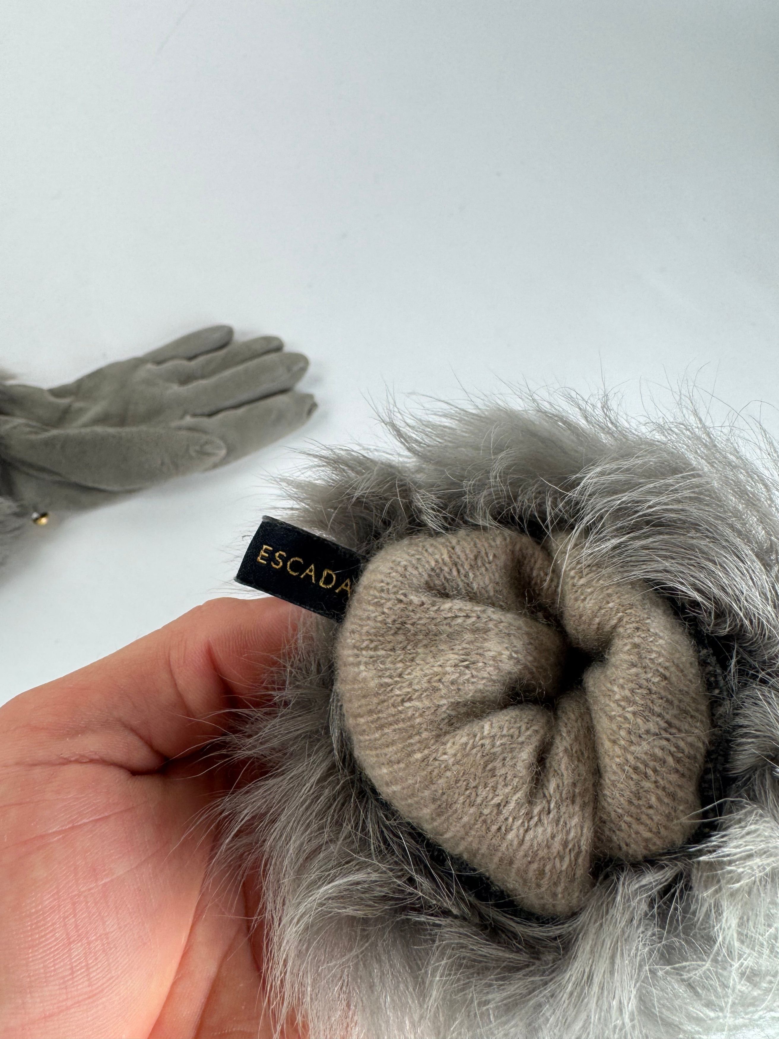 Escada Vintage Suede Cashmere Gloves 7 grey Size ONE SIZE - 6 Thumbnail