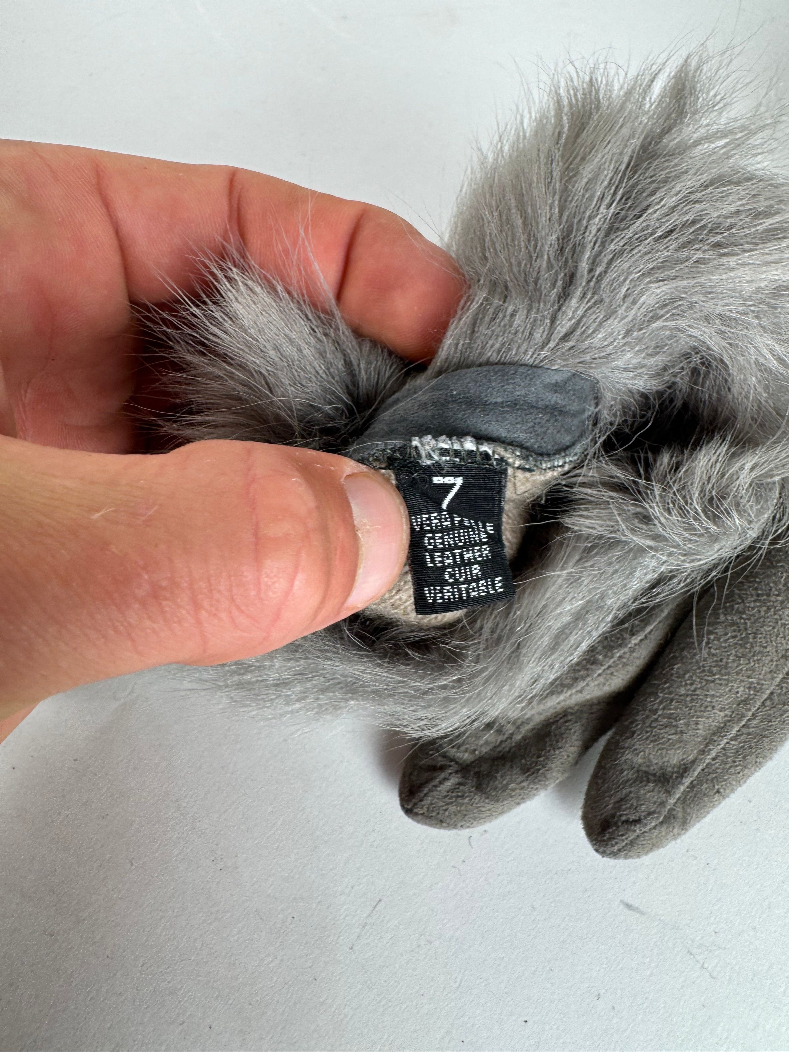 Escada Vintage Suede Cashmere Gloves 7 grey Size ONE SIZE - 5 Thumbnail