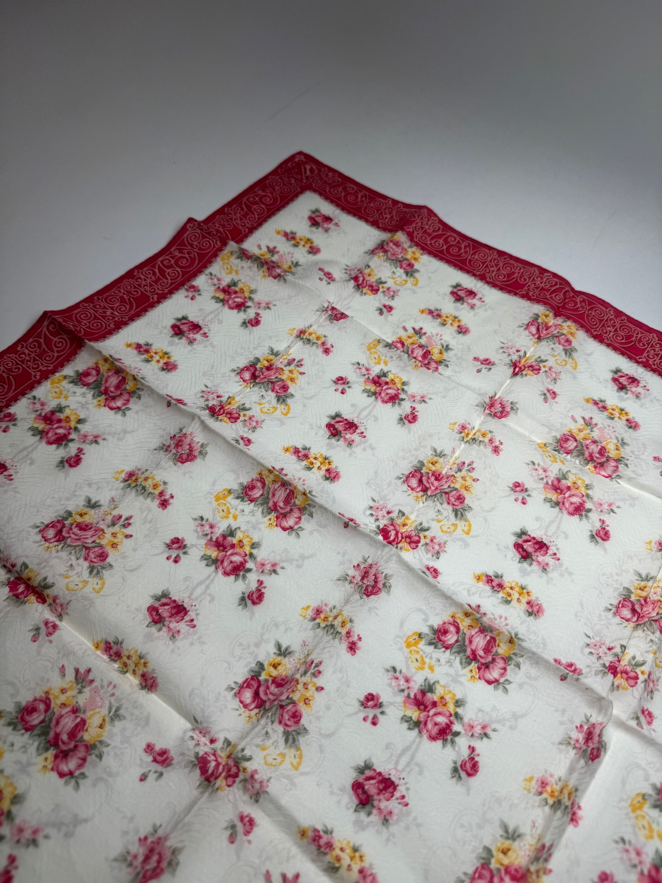 Dior Vintage Floral Silk scarf Size ONE SIZE - 5 Thumbnail
