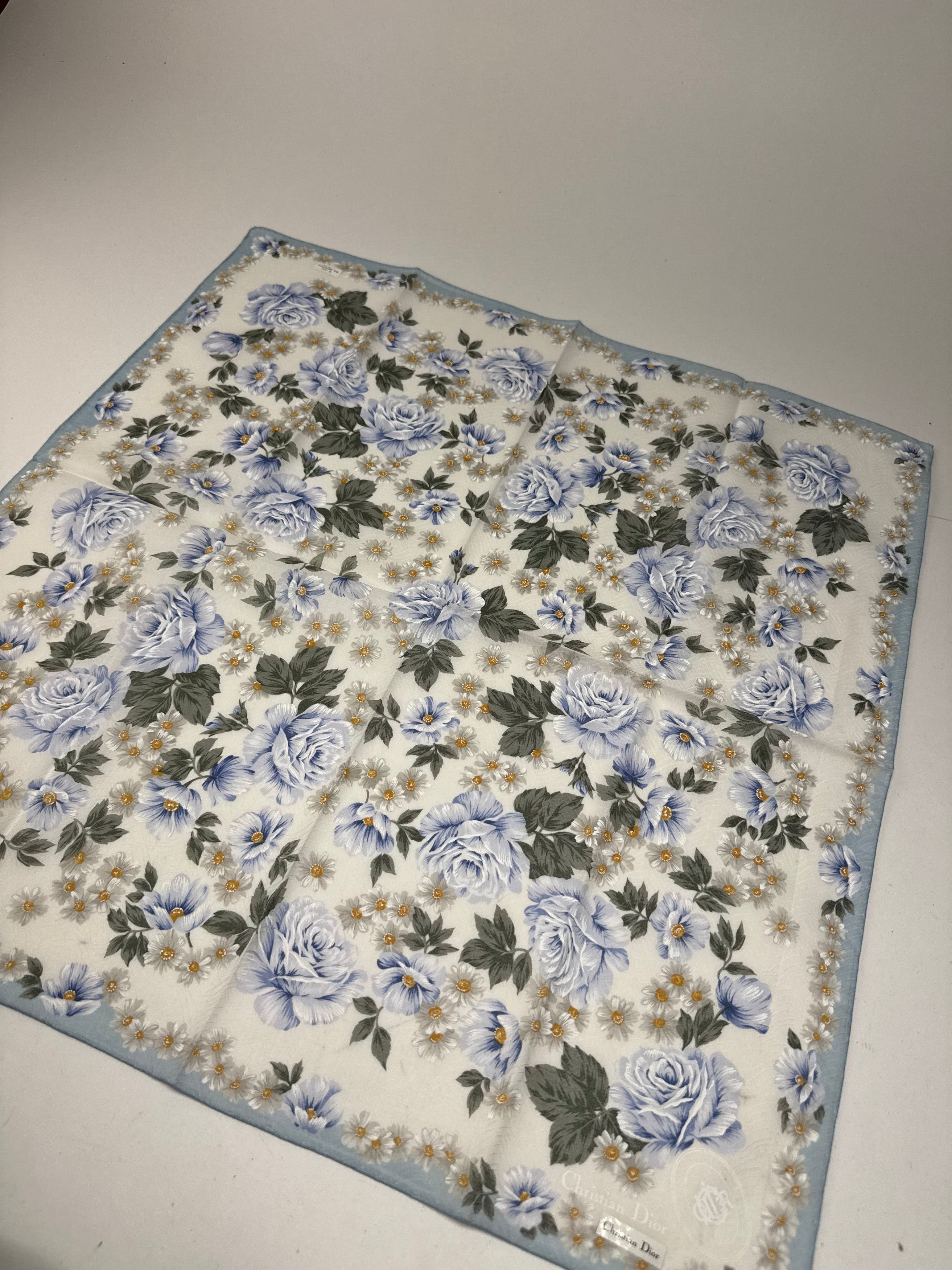 Dior Vintage Scarf Blue White Size ONE SIZE - 8 Thumbnail