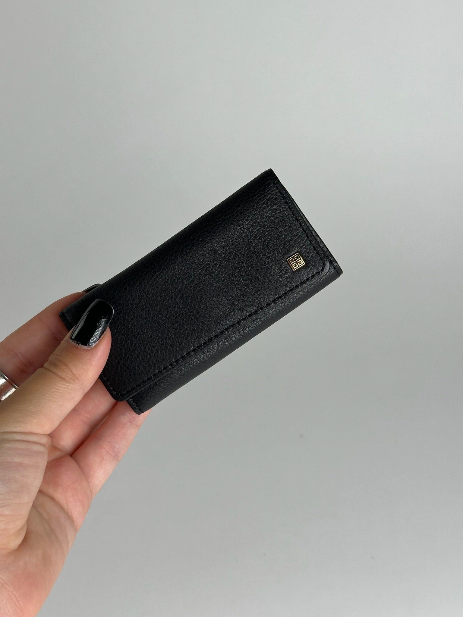 Givenchy Vintage Leather key Holder black Size ONE SIZE - 7 Thumbnail