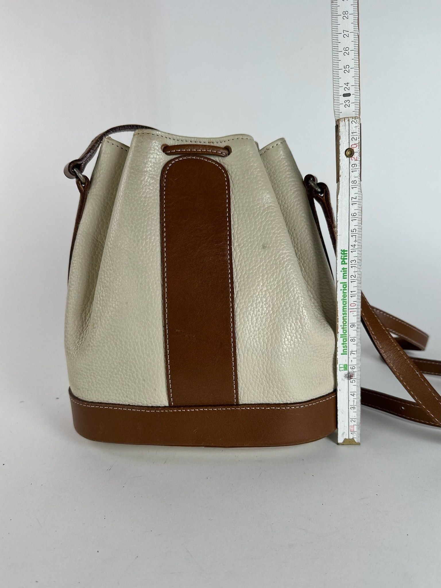 Courreges Vintage leather Bucket bag white brown Size ONE SIZE - 8 Thumbnail